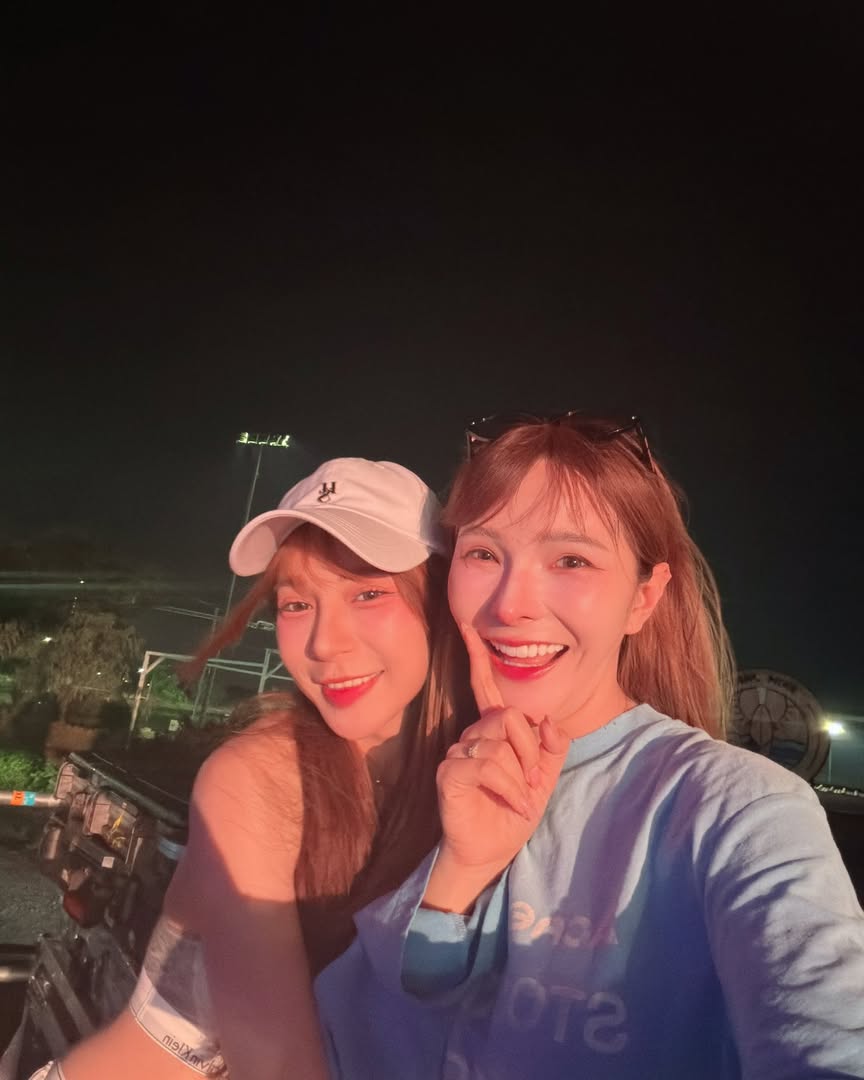 เบล - ขนิษฐา เบ้าหล่อเพชร