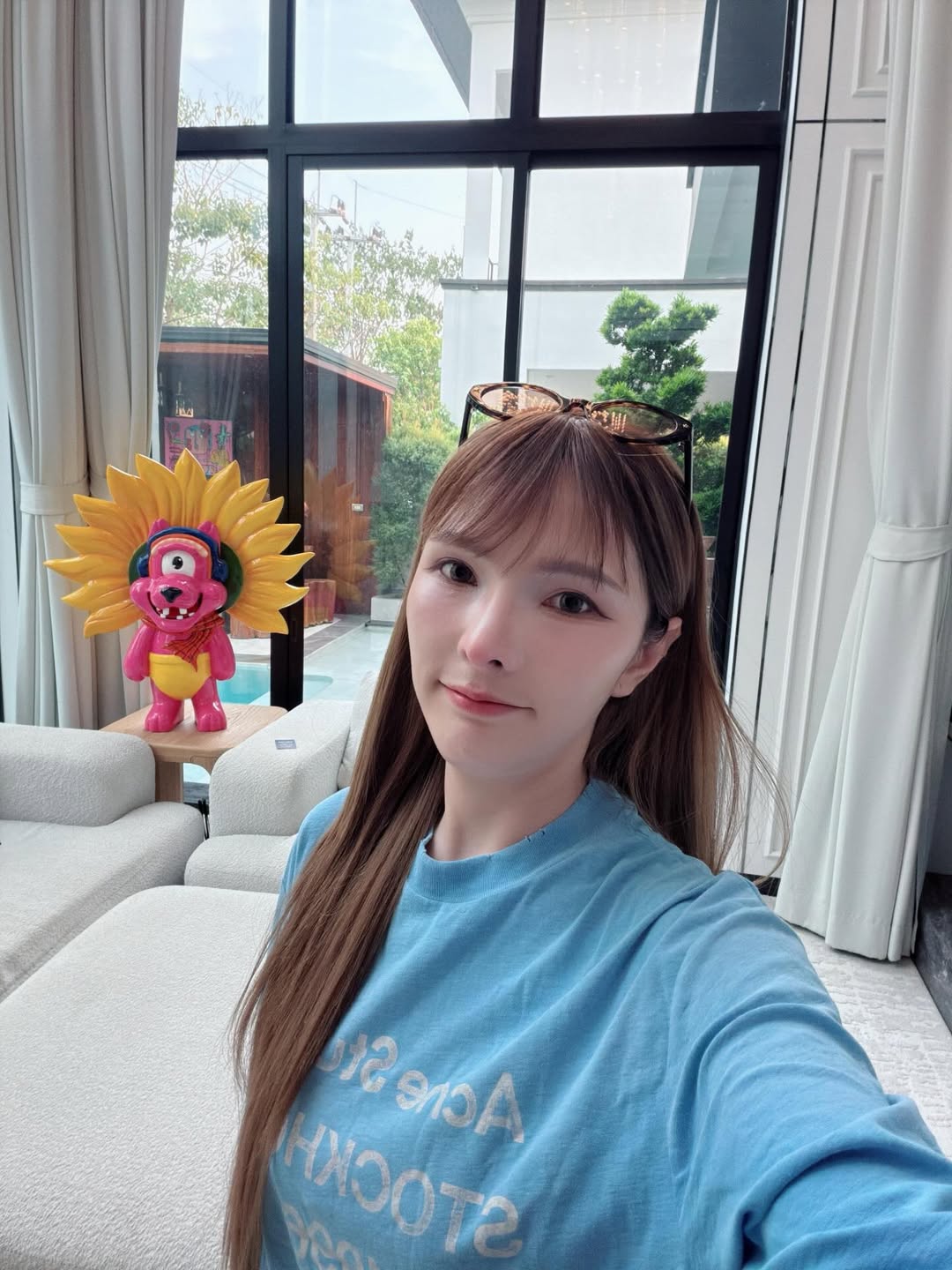 เบล - ขนิษฐา เบ้าหล่อเพชร