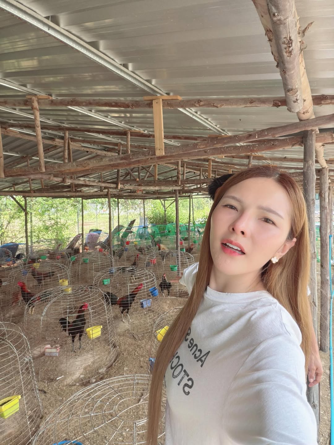 เบล - ขนิษฐา เบ้าหล่อเพชร