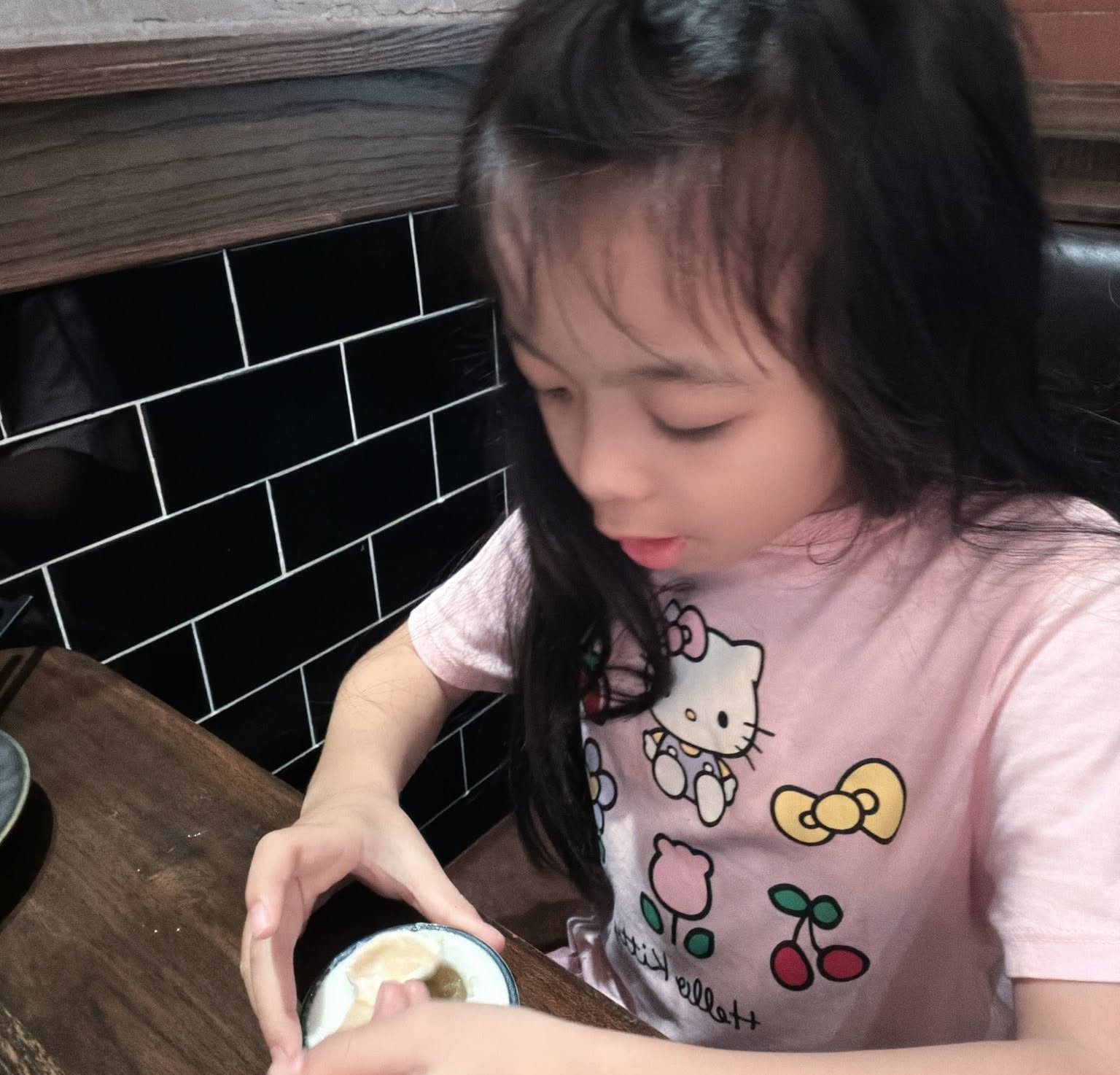 เบล - ขนิษฐา เบ้าหล่อเพชร