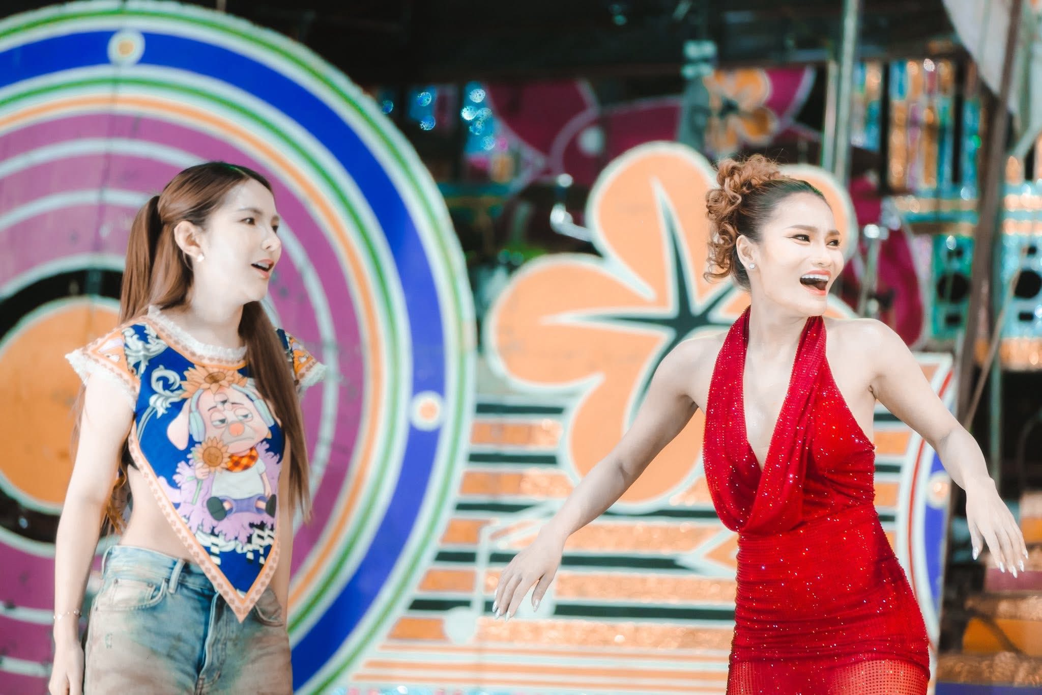 เบล - ขนิษฐา เบ้าหล่อเพชร