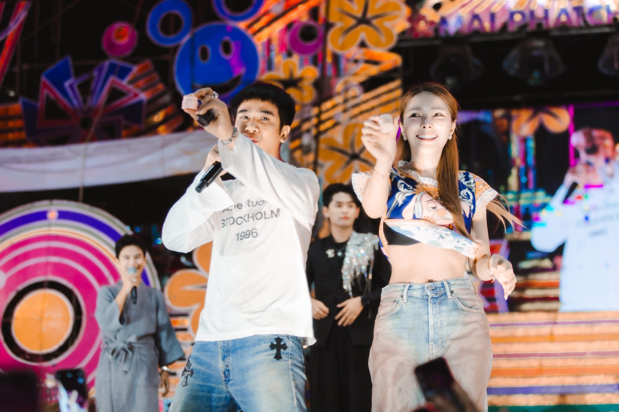 เบล - ขนิษฐา เบ้าหล่อเพชร