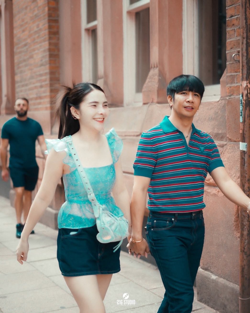 เบล - ขนิษฐา เบ้าหล่อเพชร