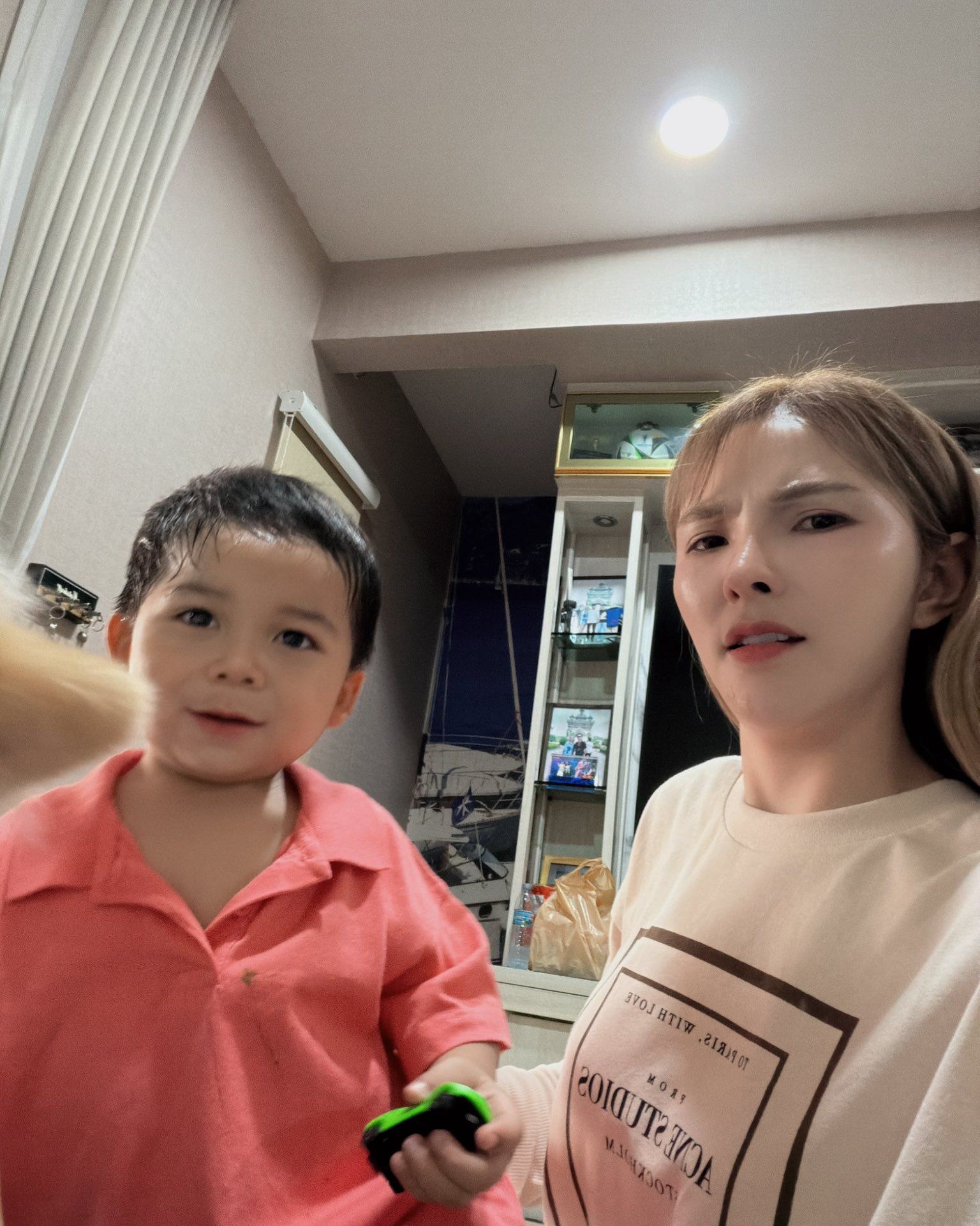 เบล - ขนิษฐา เบ้าหล่อเพชร