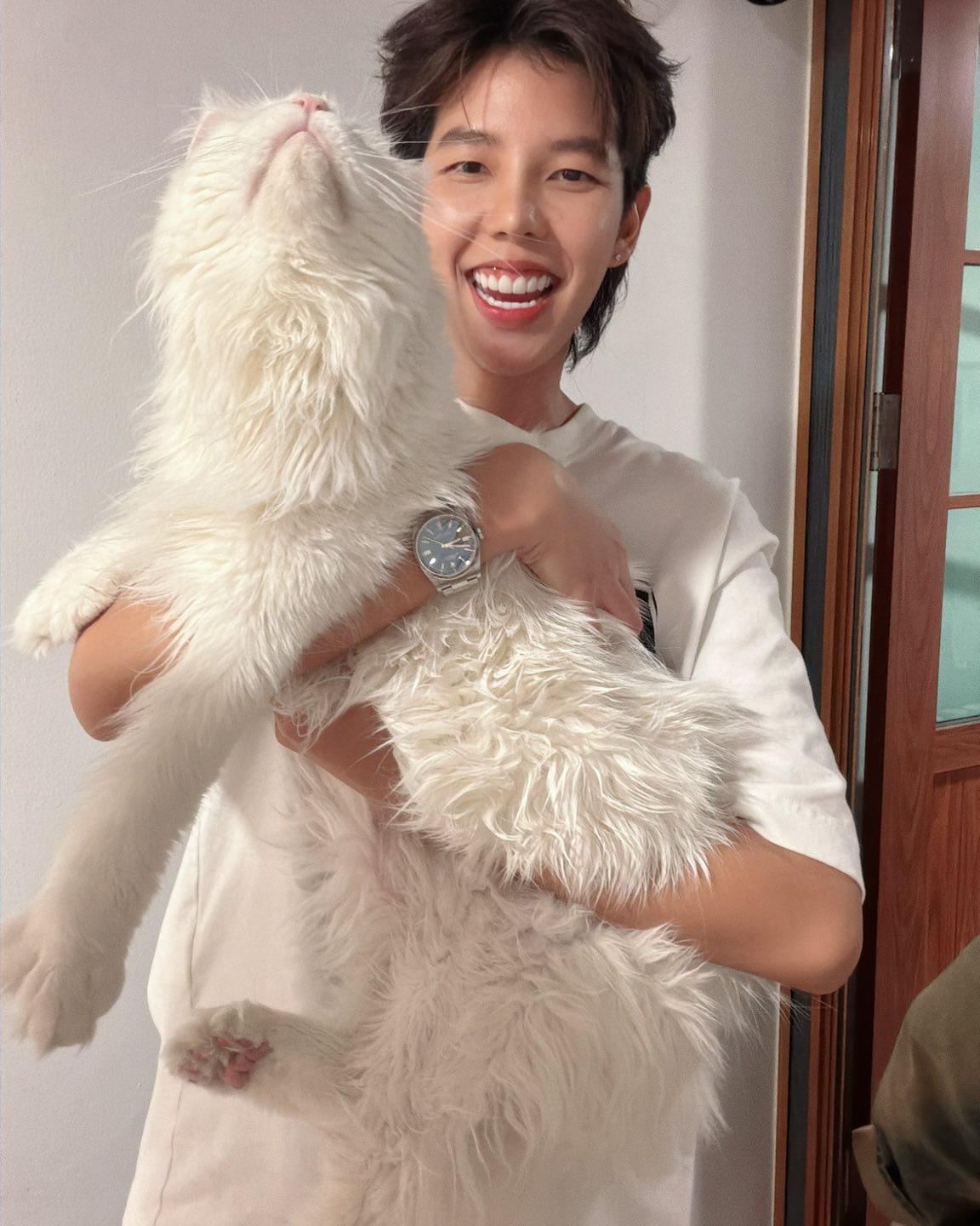 เบล - ขนิษฐา เบ้าหล่อเพชร