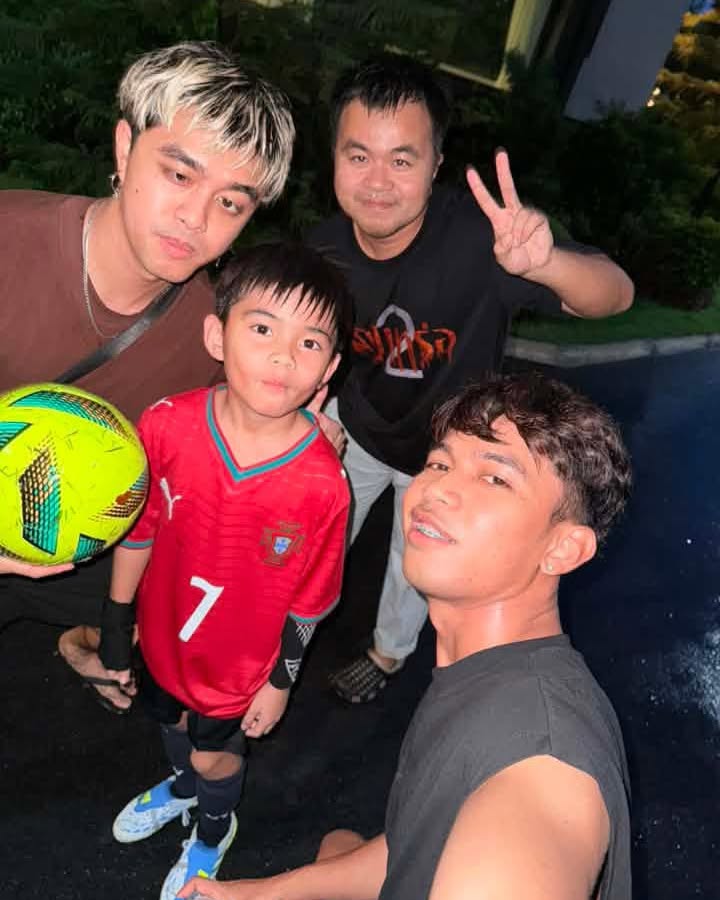 เบล - ขนิษฐา เบ้าหล่อเพชร