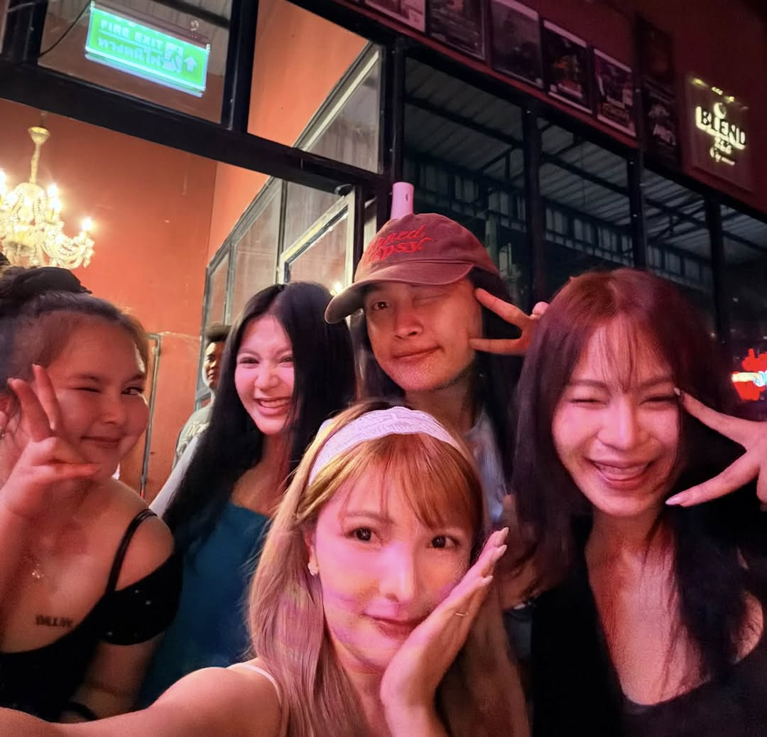 เบล - ขนิษฐา เบ้าหล่อเพชร