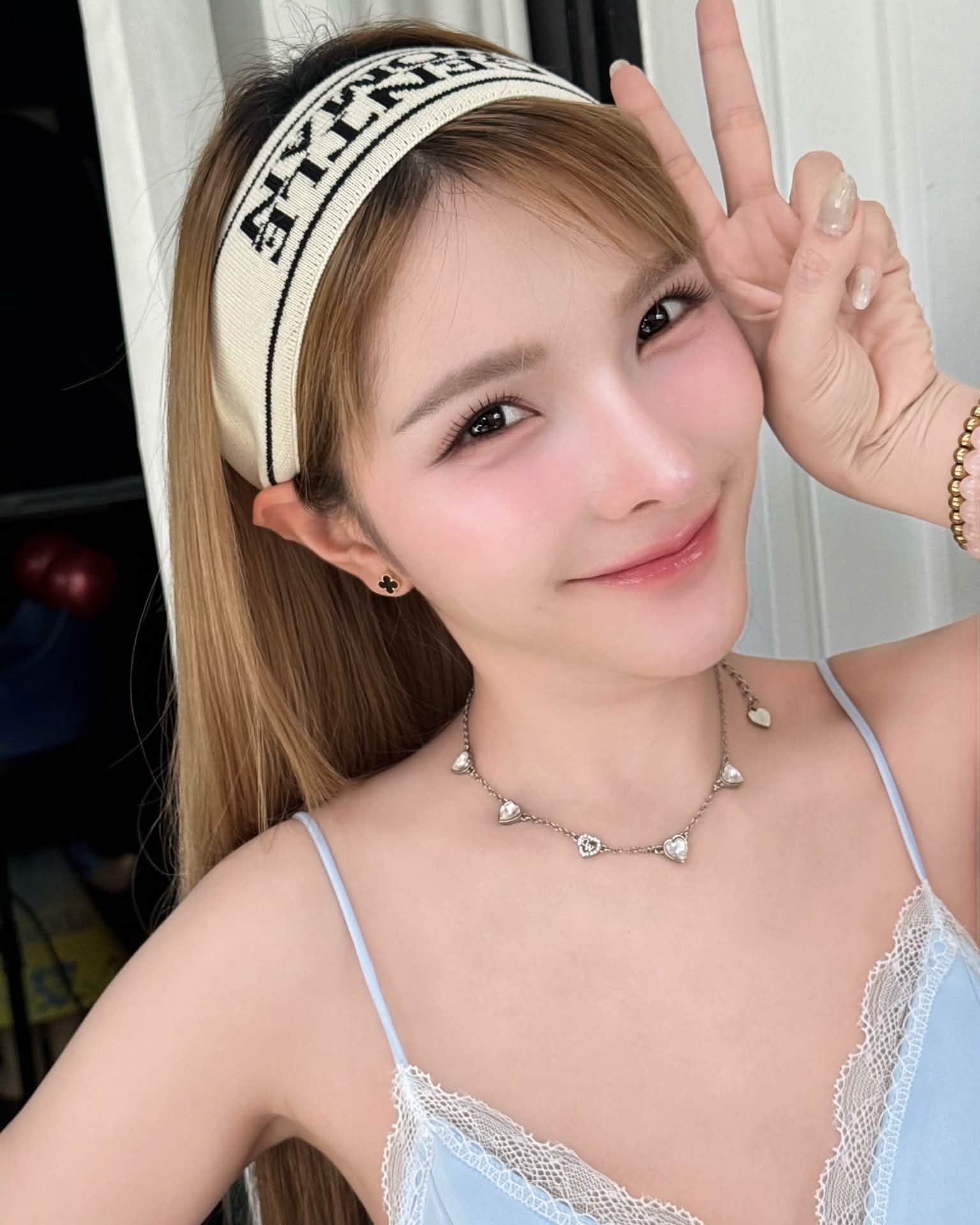 เบล - ขนิษฐา เบ้าหล่อเพชร