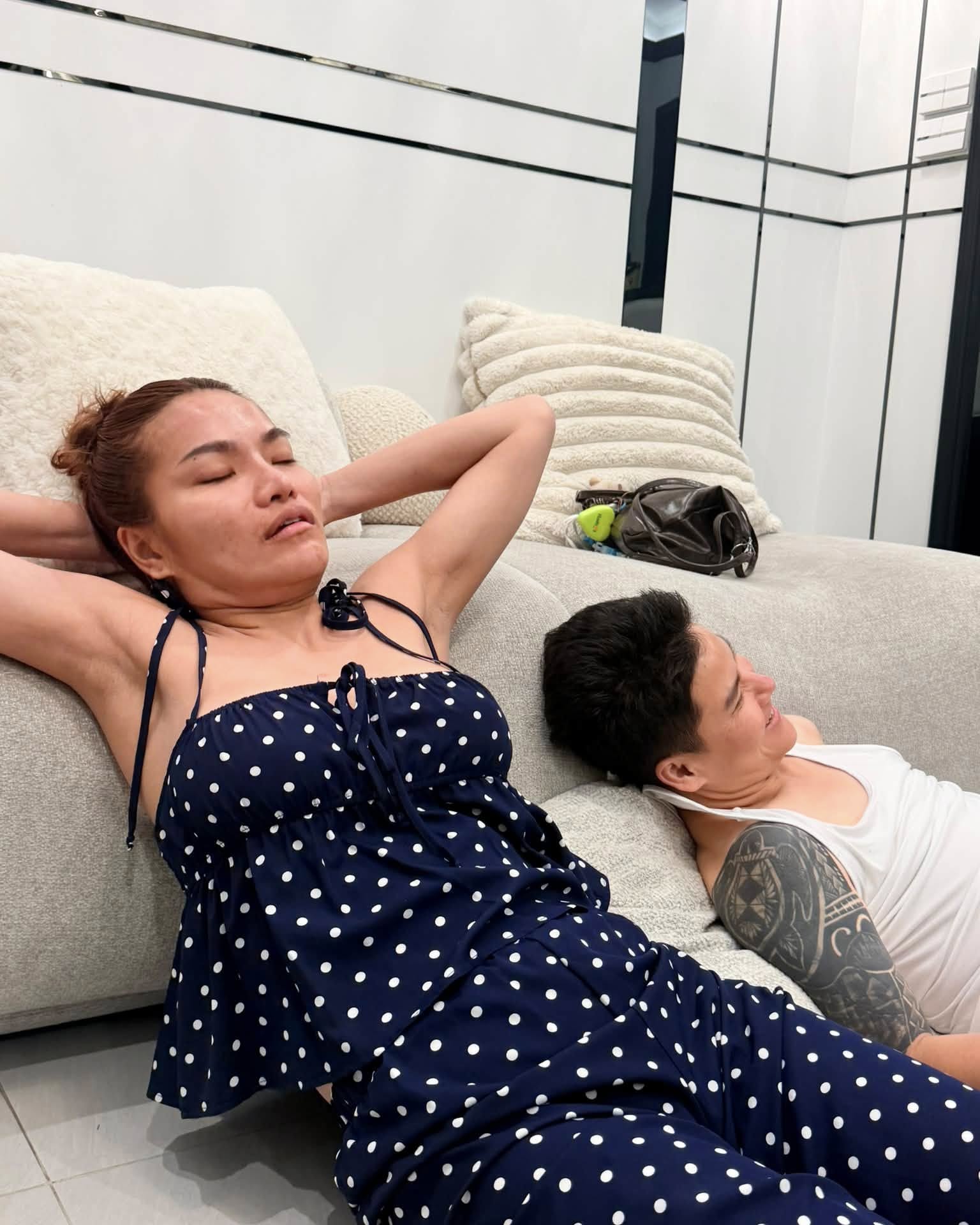 เบล - ขนิษฐา เบ้าหล่อเพชร
