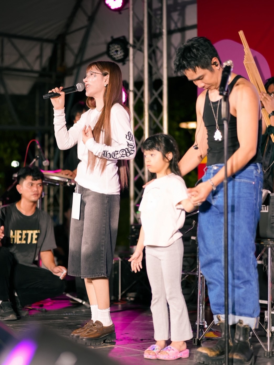 เบล - ขนิษฐา เบ้าหล่อเพชร