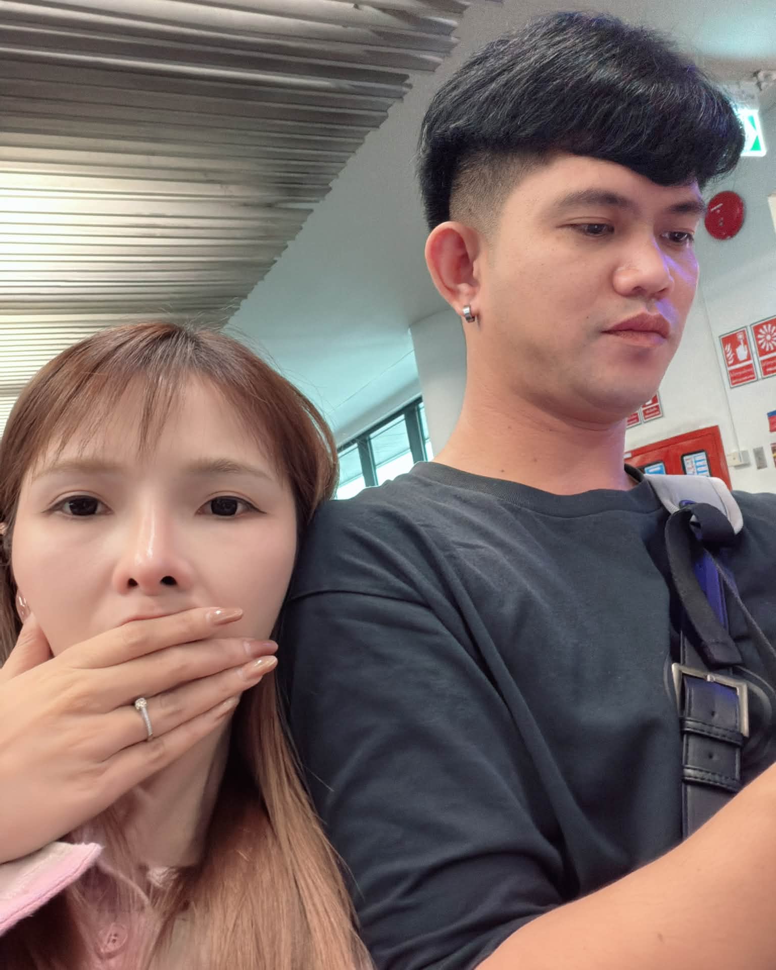 เบล - ขนิษฐา เบ้าหล่อเพชร