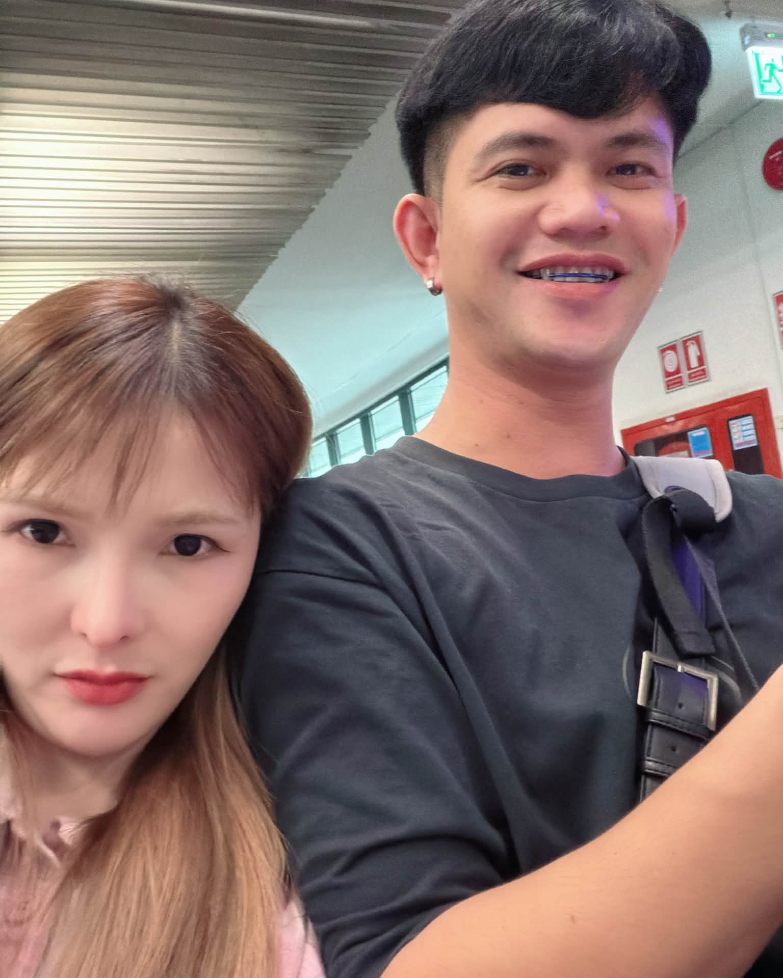เบล - ขนิษฐา เบ้าหล่อเพชร