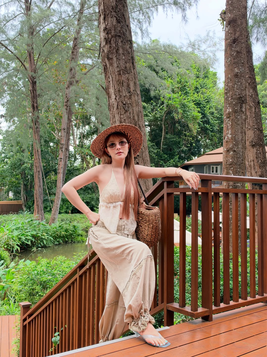 เบล - ขนิษฐา เบ้าหล่อเพชร