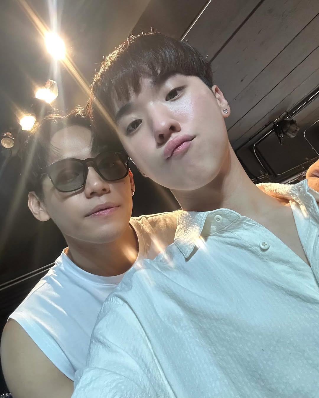 โอ๊ต - ธาราธร พุ่มโพธิงาม