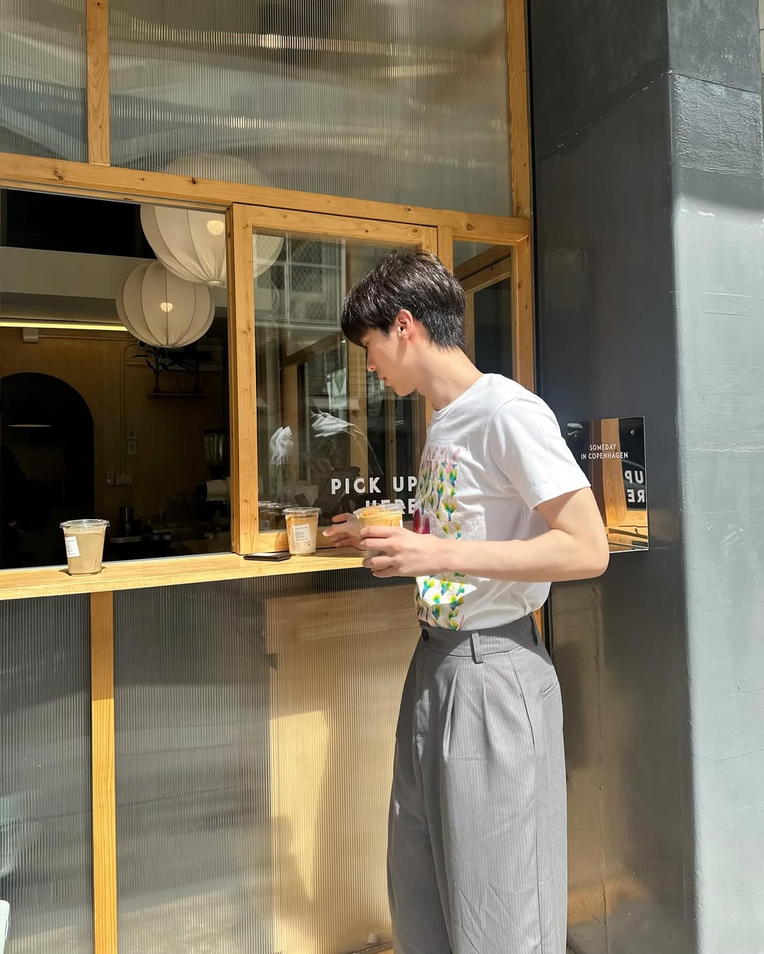 โอ๊ต - ธาราธร พุ่มโพธิงาม