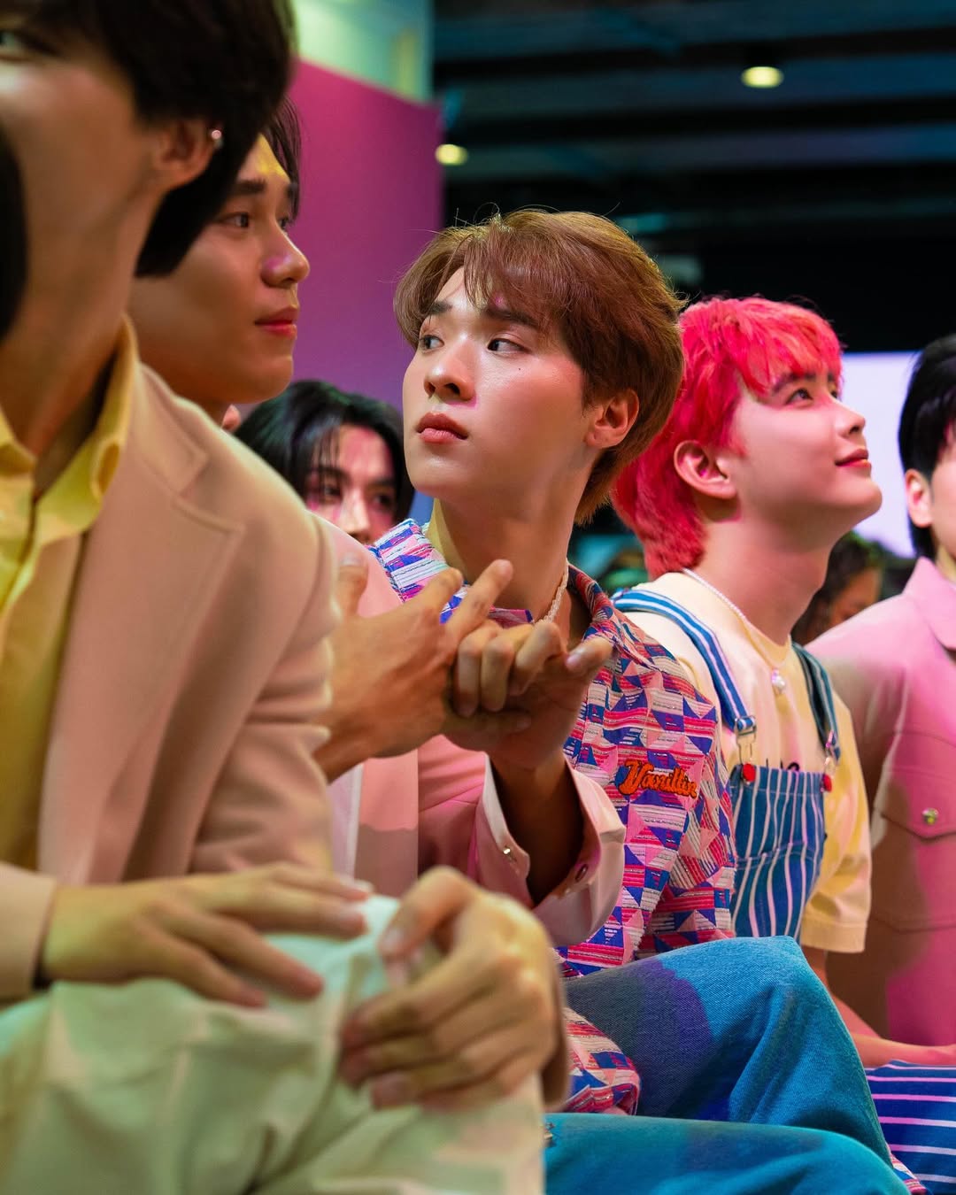 โอ๊ต - ธาราธร พุ่มโพธิงาม
