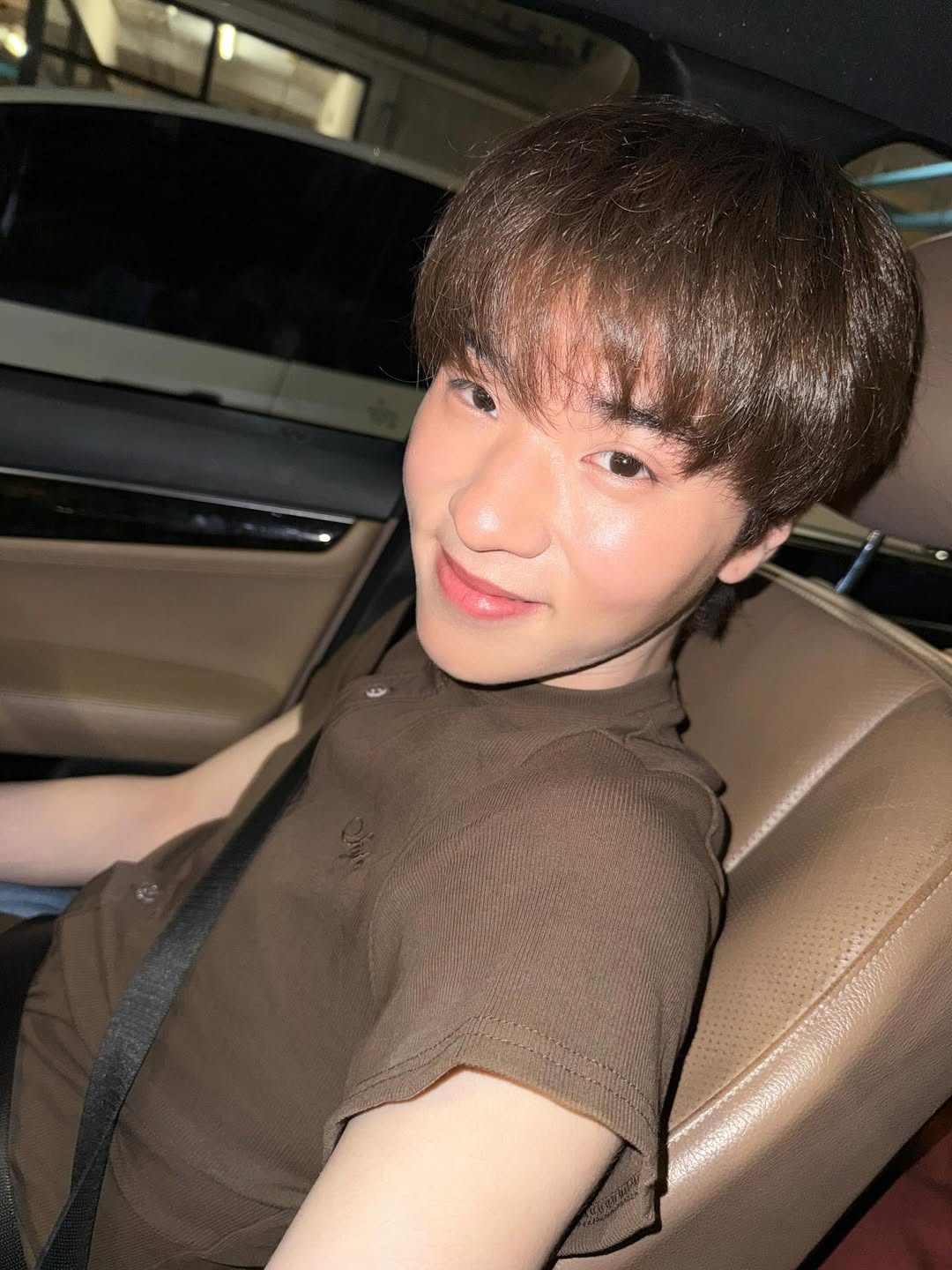 โอ๊ต - ธาราธร พุ่มโพธิงาม
