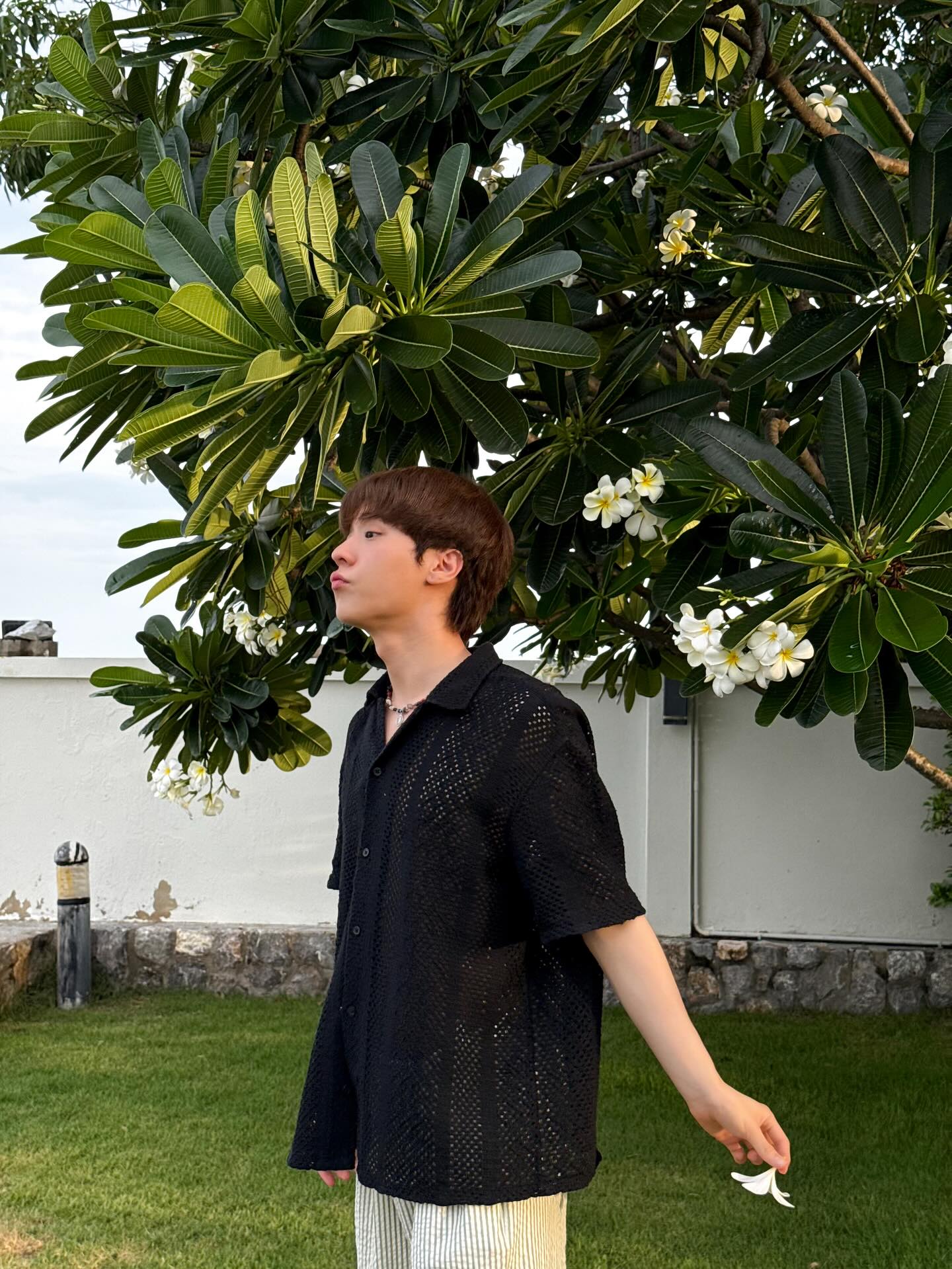 โอ๊ต - ธาราธร พุ่มโพธิงาม