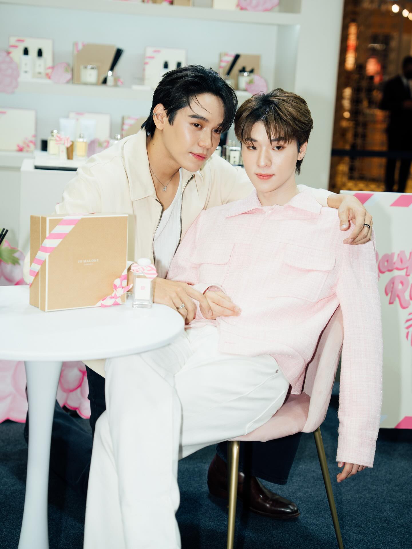โอ๊ต - ธาราธร พุ่มโพธิงาม