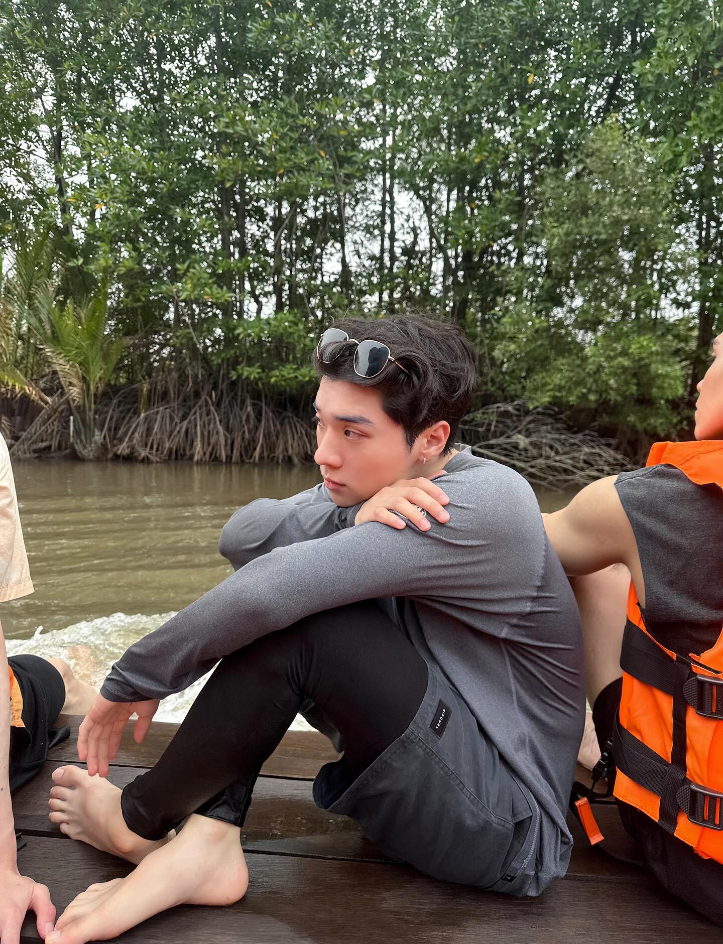 โอ๊ต - ธาราธร พุ่มโพธิงาม