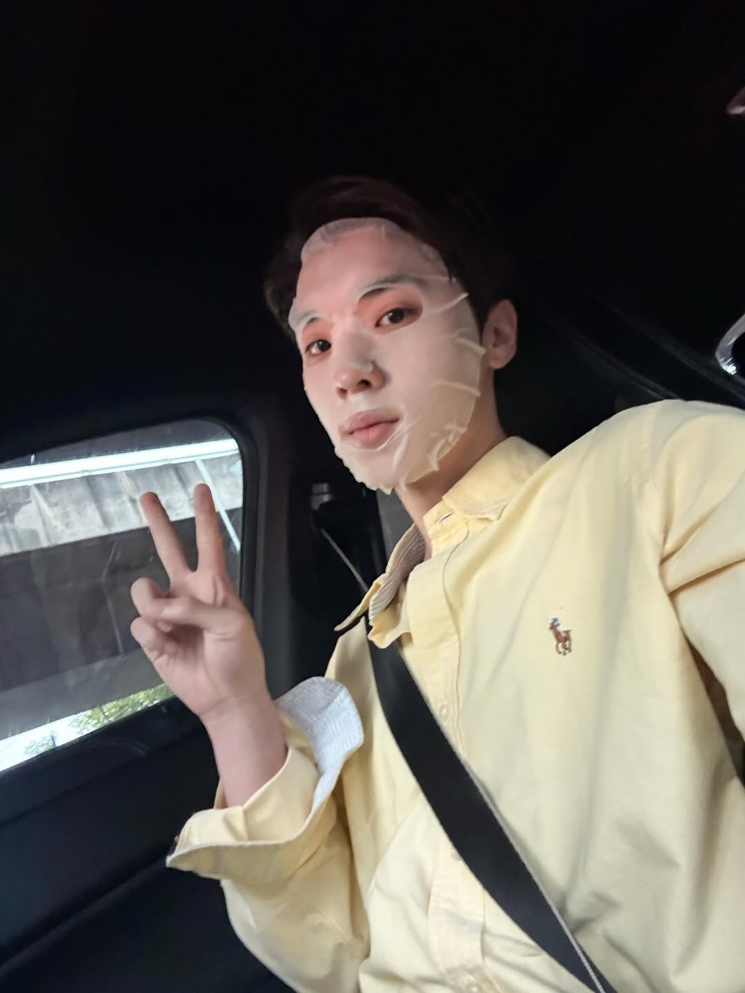 โอ๊ต - ธาราธร พุ่มโพธิงาม
