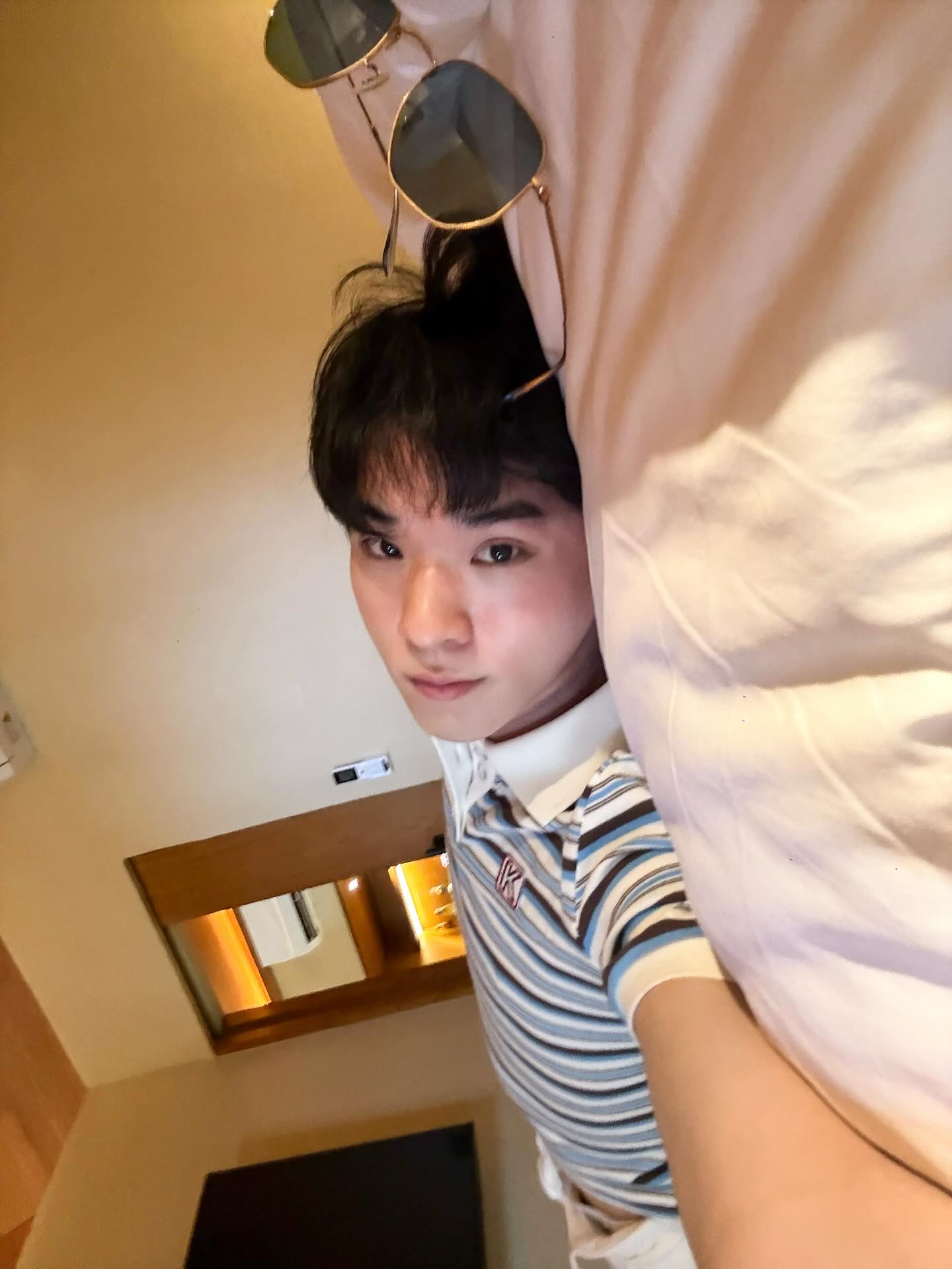 โอ๊ต - ธาราธร พุ่มโพธิงาม