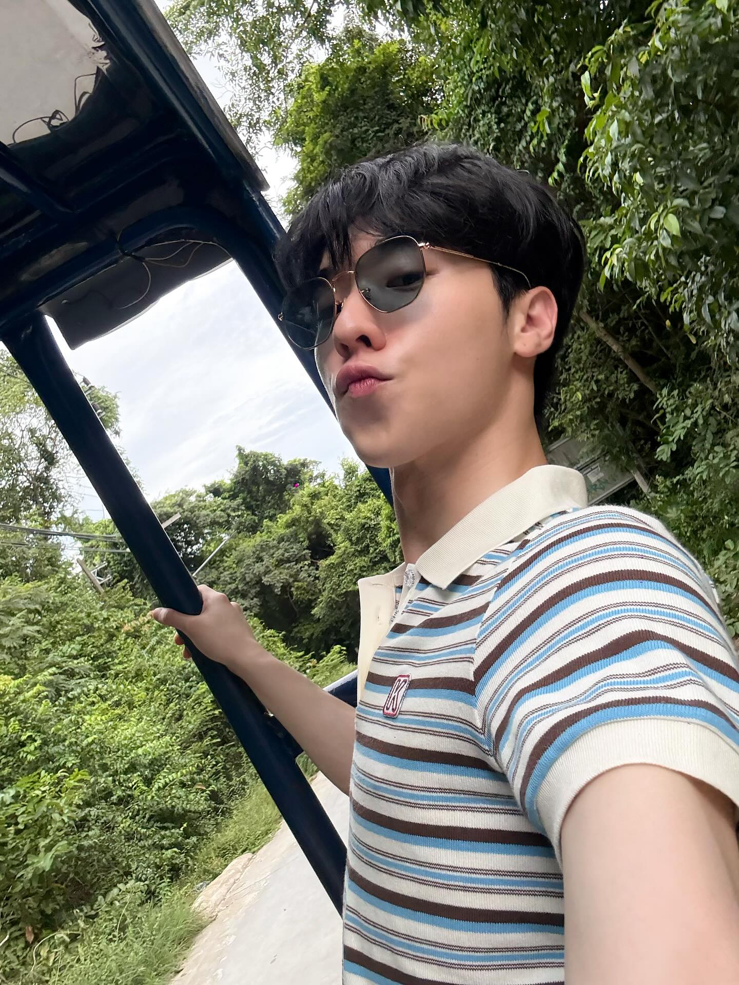 โอ๊ต - ธาราธร พุ่มโพธิงาม