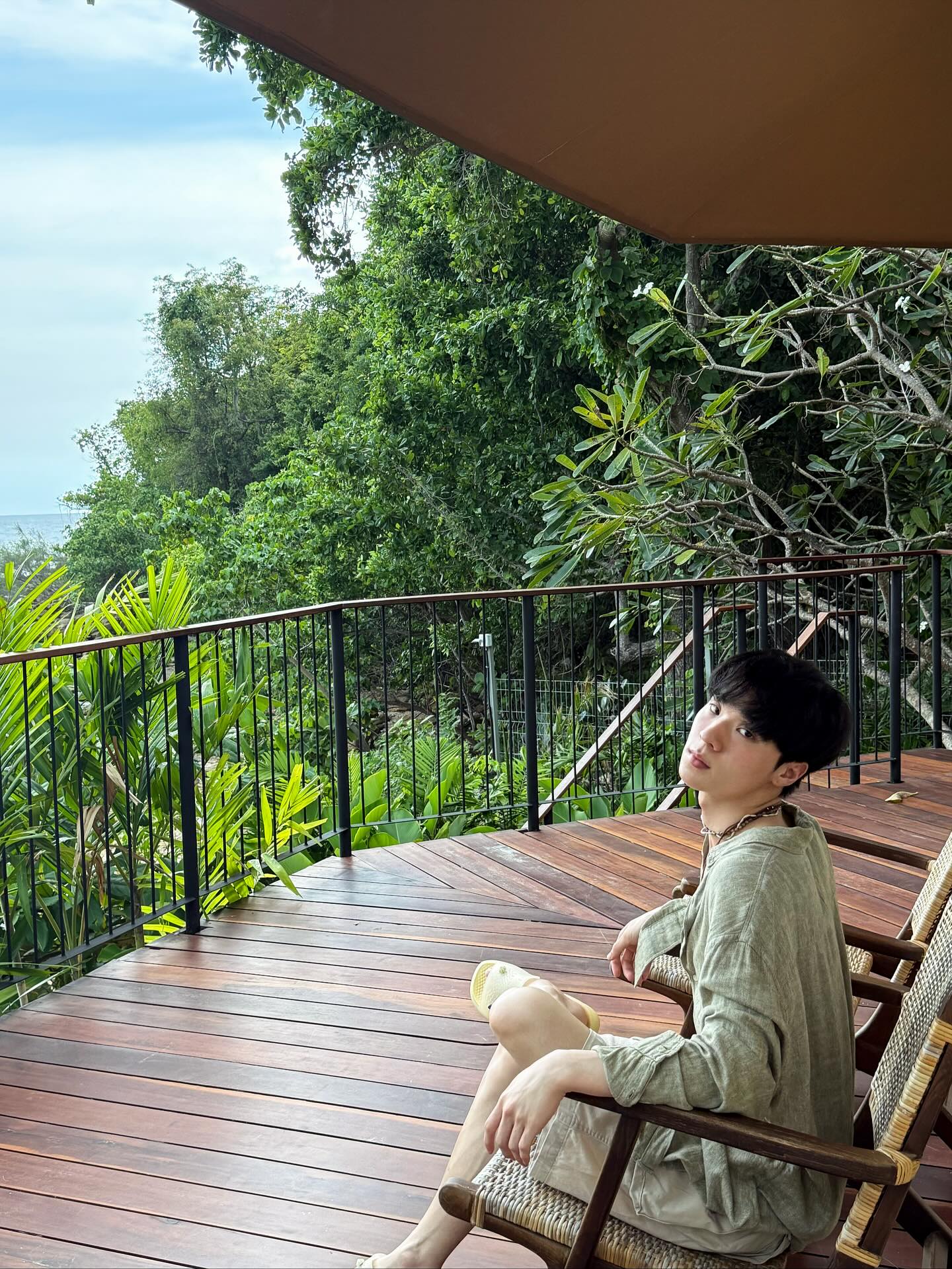 โอ๊ต - ธาราธร พุ่มโพธิงาม