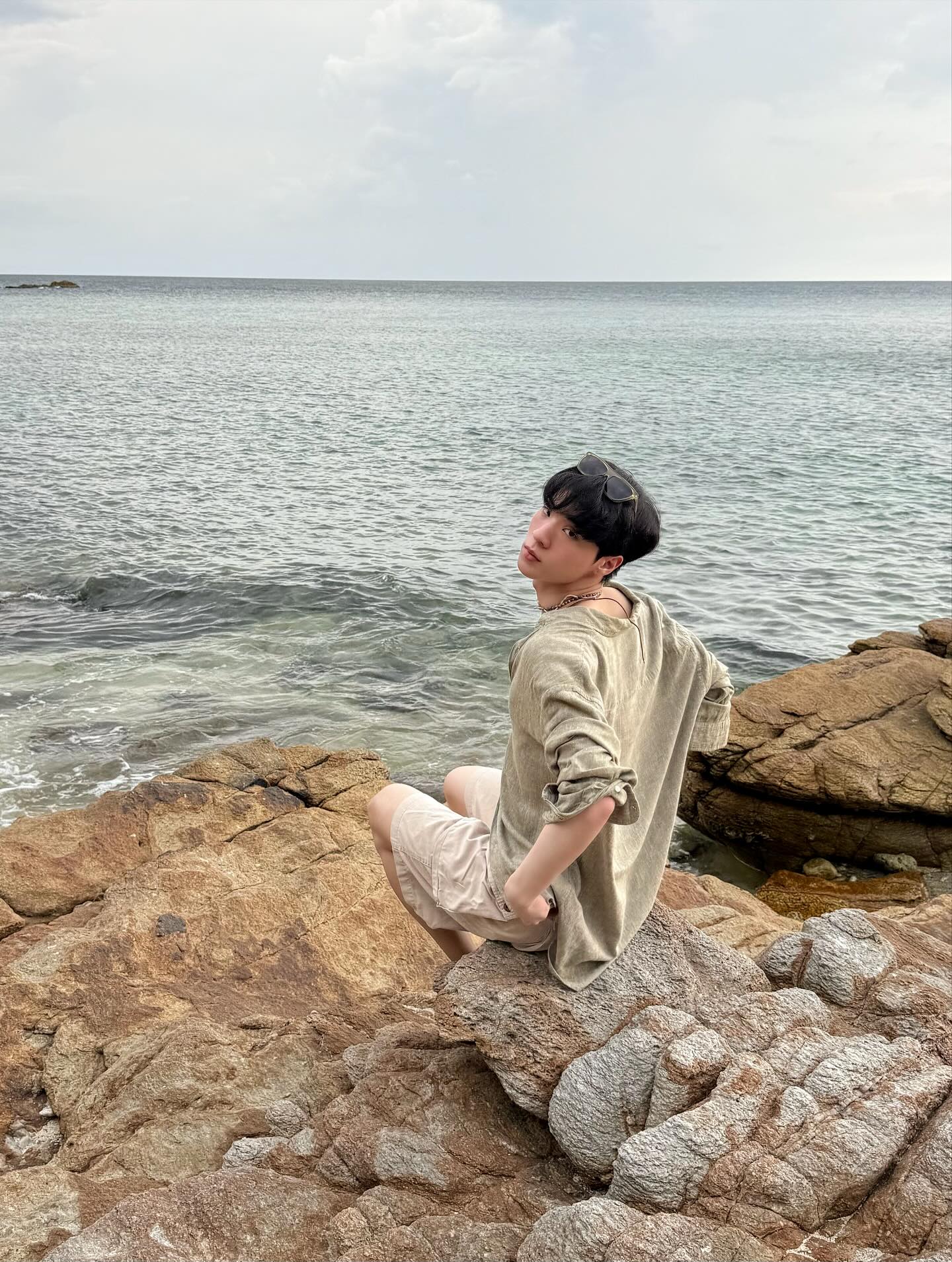 โอ๊ต - ธาราธร พุ่มโพธิงาม