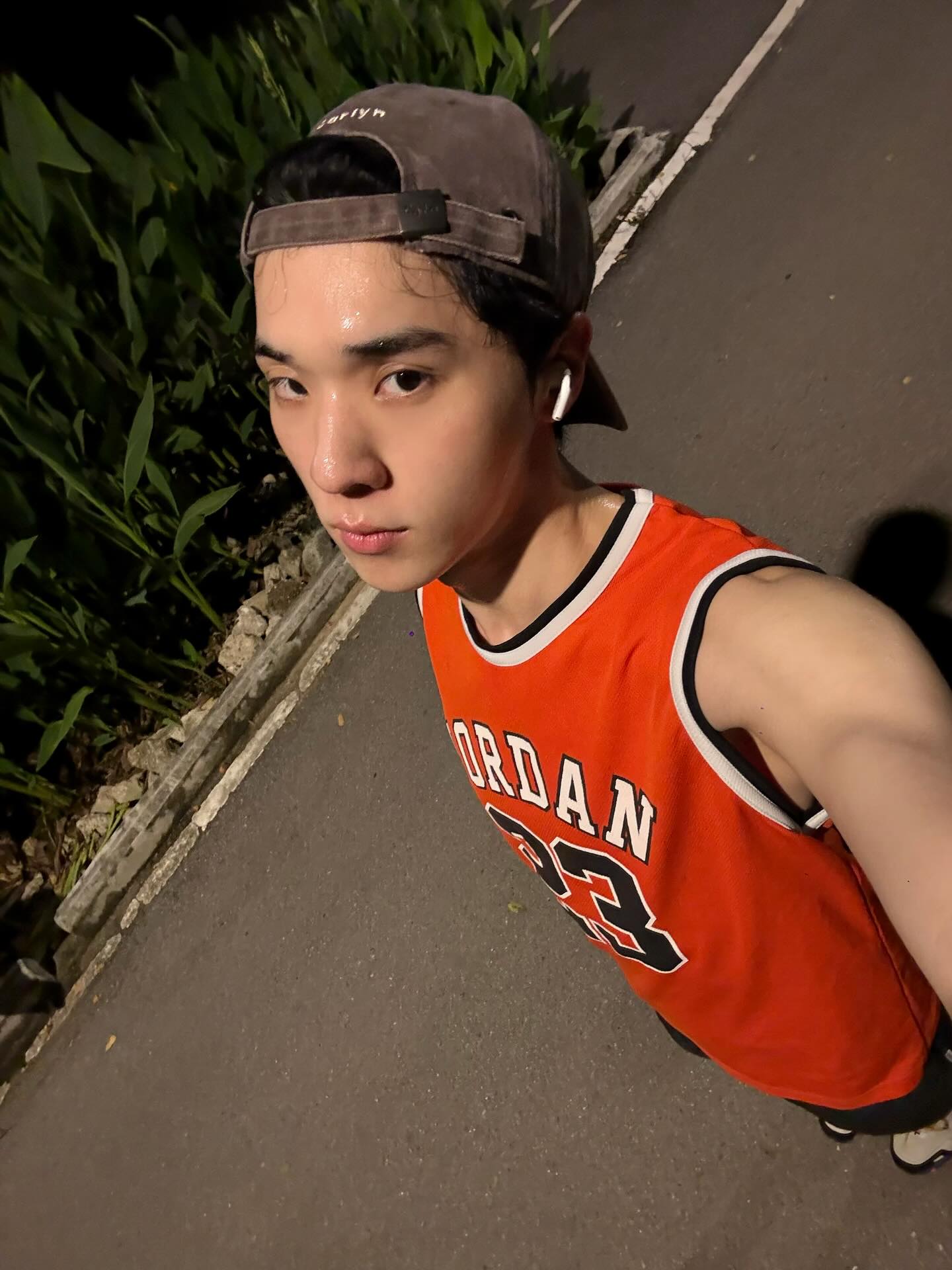 โอ๊ต - ธาราธร พุ่มโพธิงาม