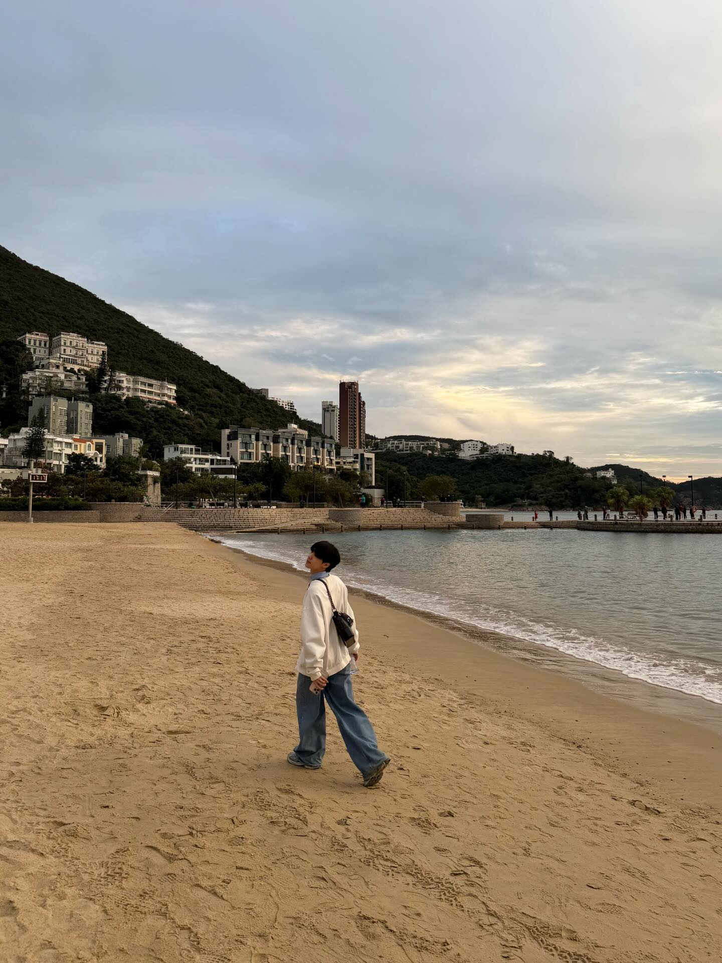 โอ๊ต - ธาราธร พุ่มโพธิงาม