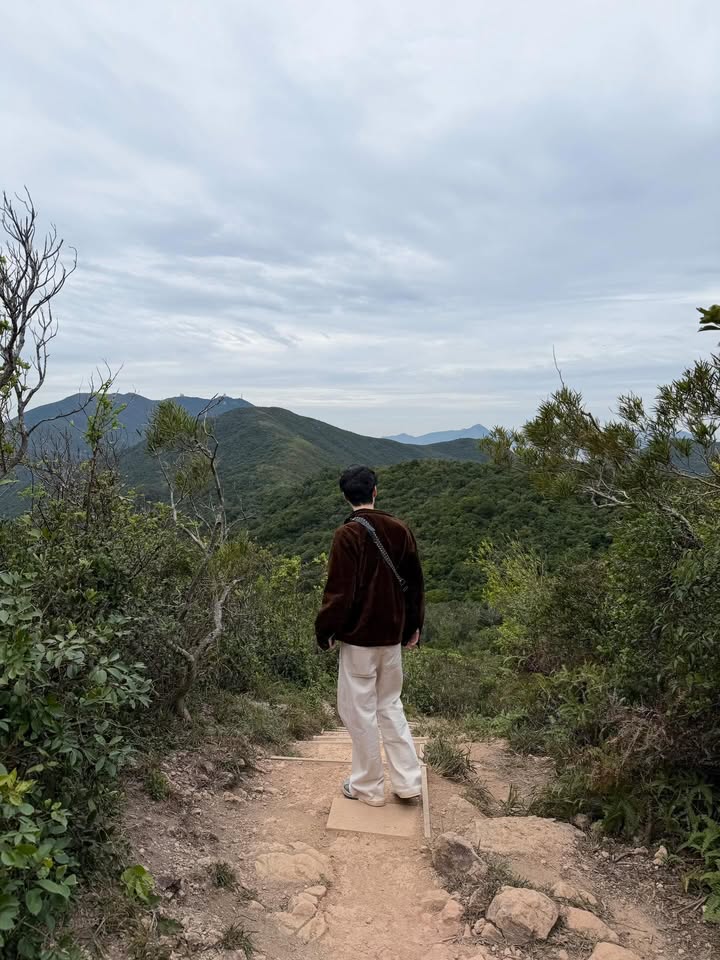 โอ๊ต - ธาราธร พุ่มโพธิงาม