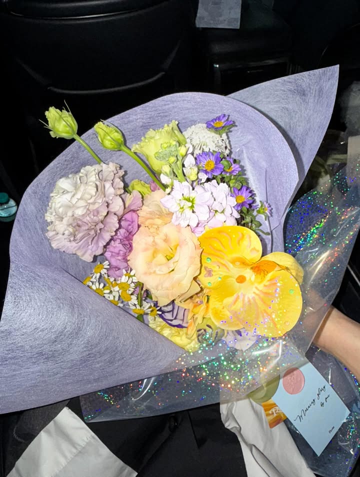 โอ๊ต - ธาราธร พุ่มโพธิงาม