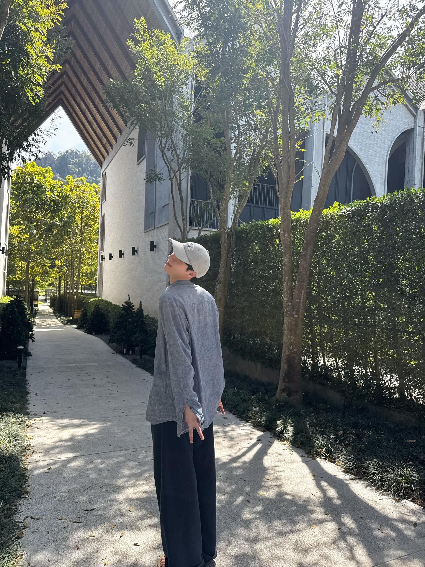 โอ๊ต - ธาราธร พุ่มโพธิงาม