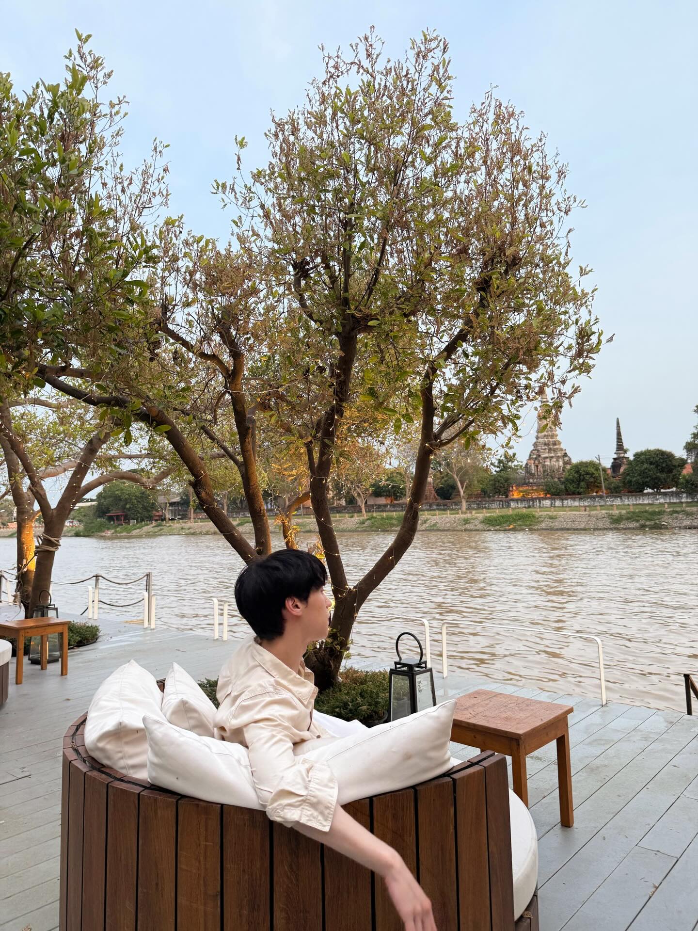 โอ๊ต - ธาราธร พุ่มโพธิงาม