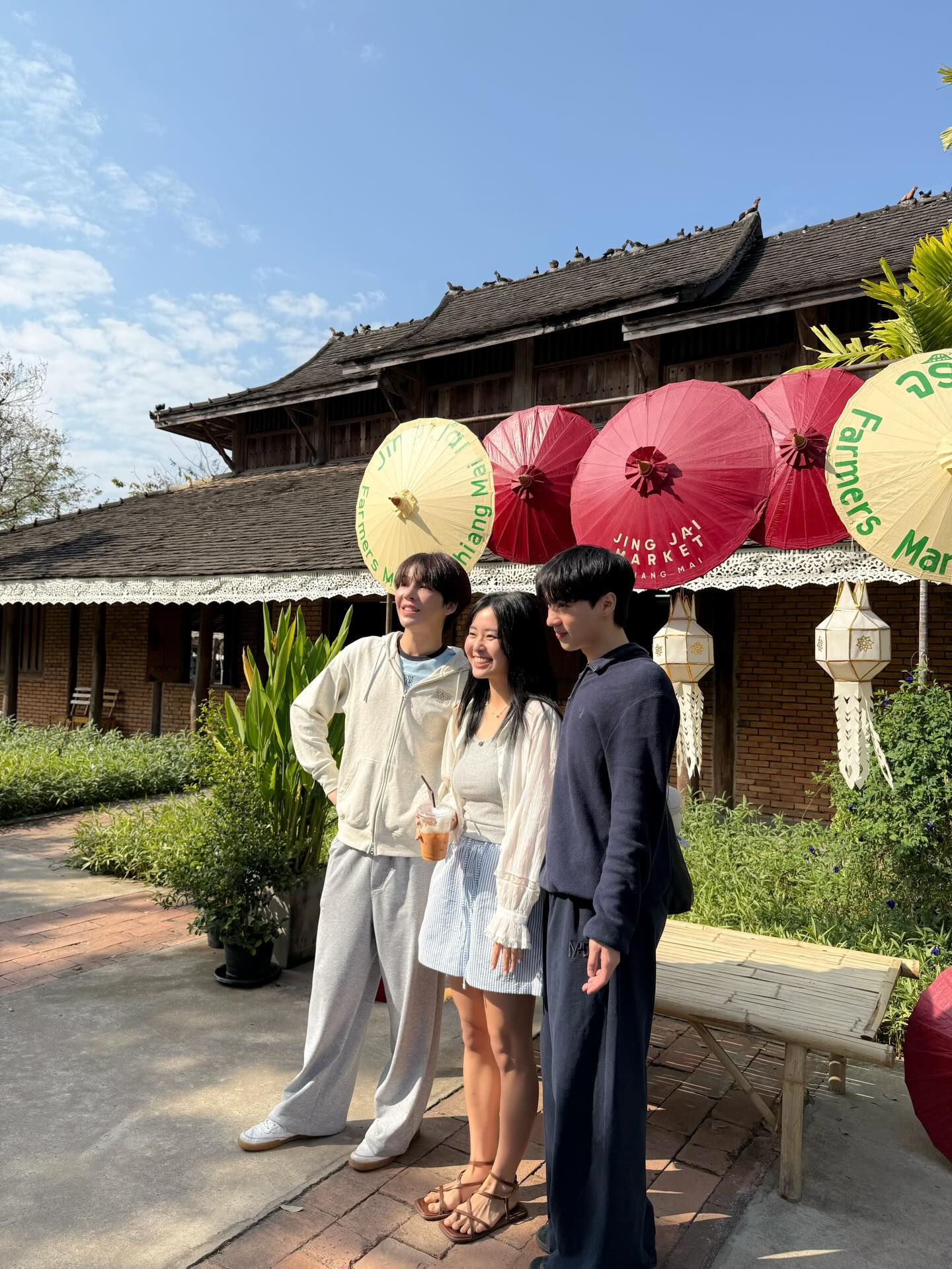 โอ๊ต - ธาราธร พุ่มโพธิงาม