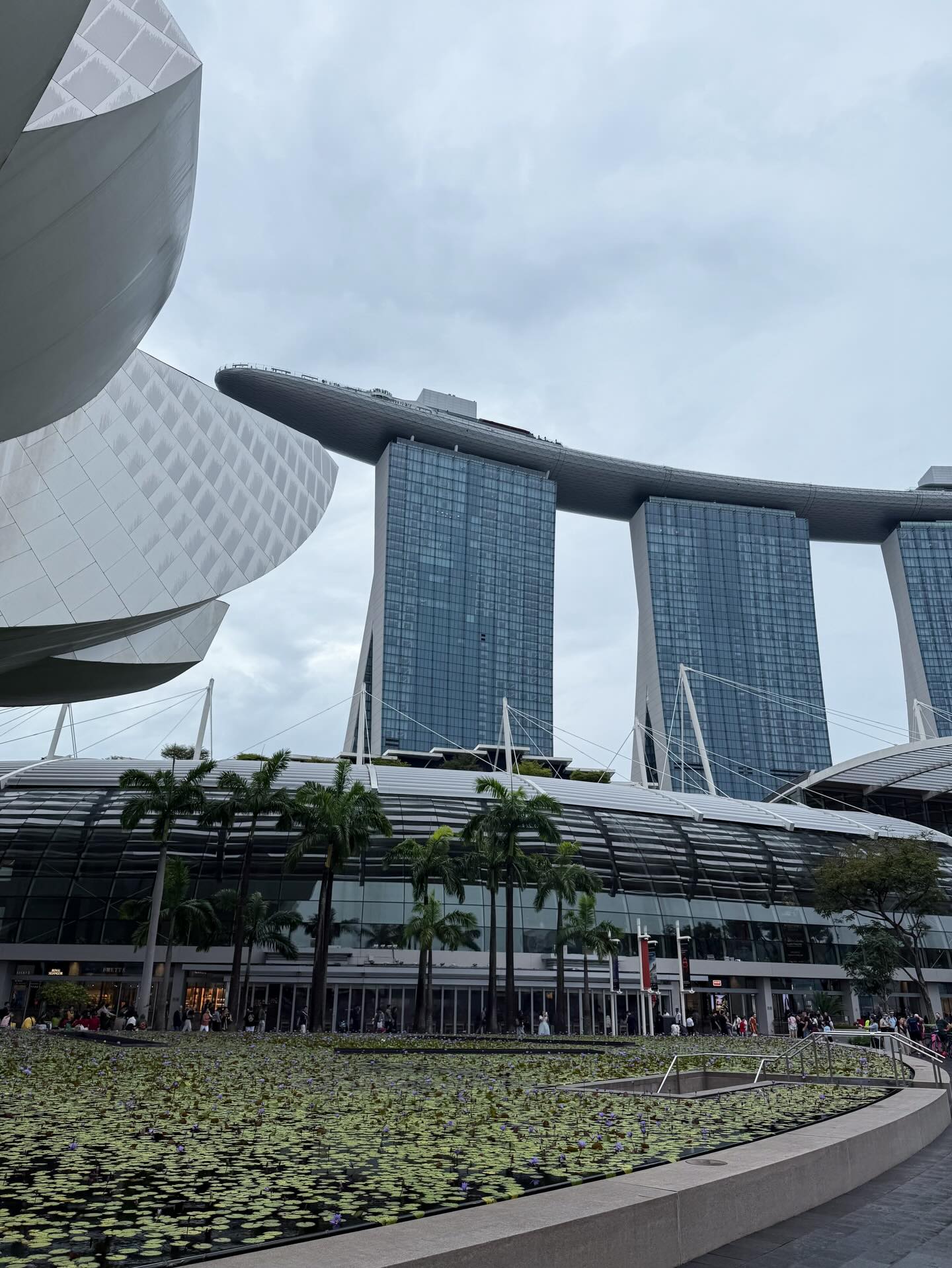 โอ๊ต - ธาราธร พุ่มโพธิงาม