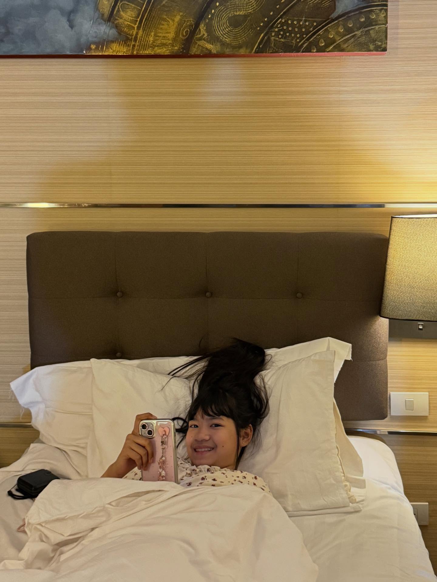 โอ๊ต - ธาราธร พุ่มโพธิงาม