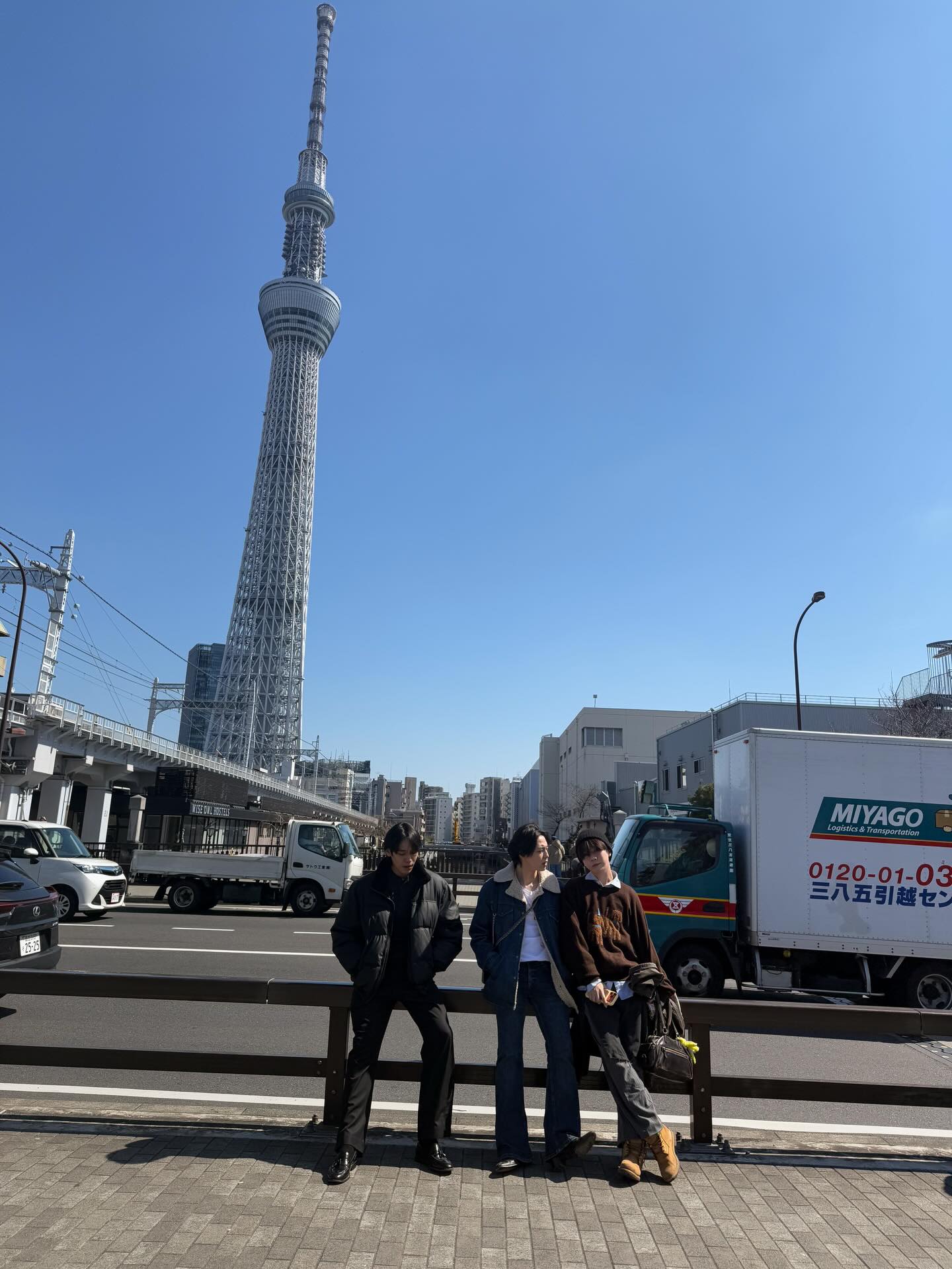 โอ๊ต - ธาราธร พุ่มโพธิงาม