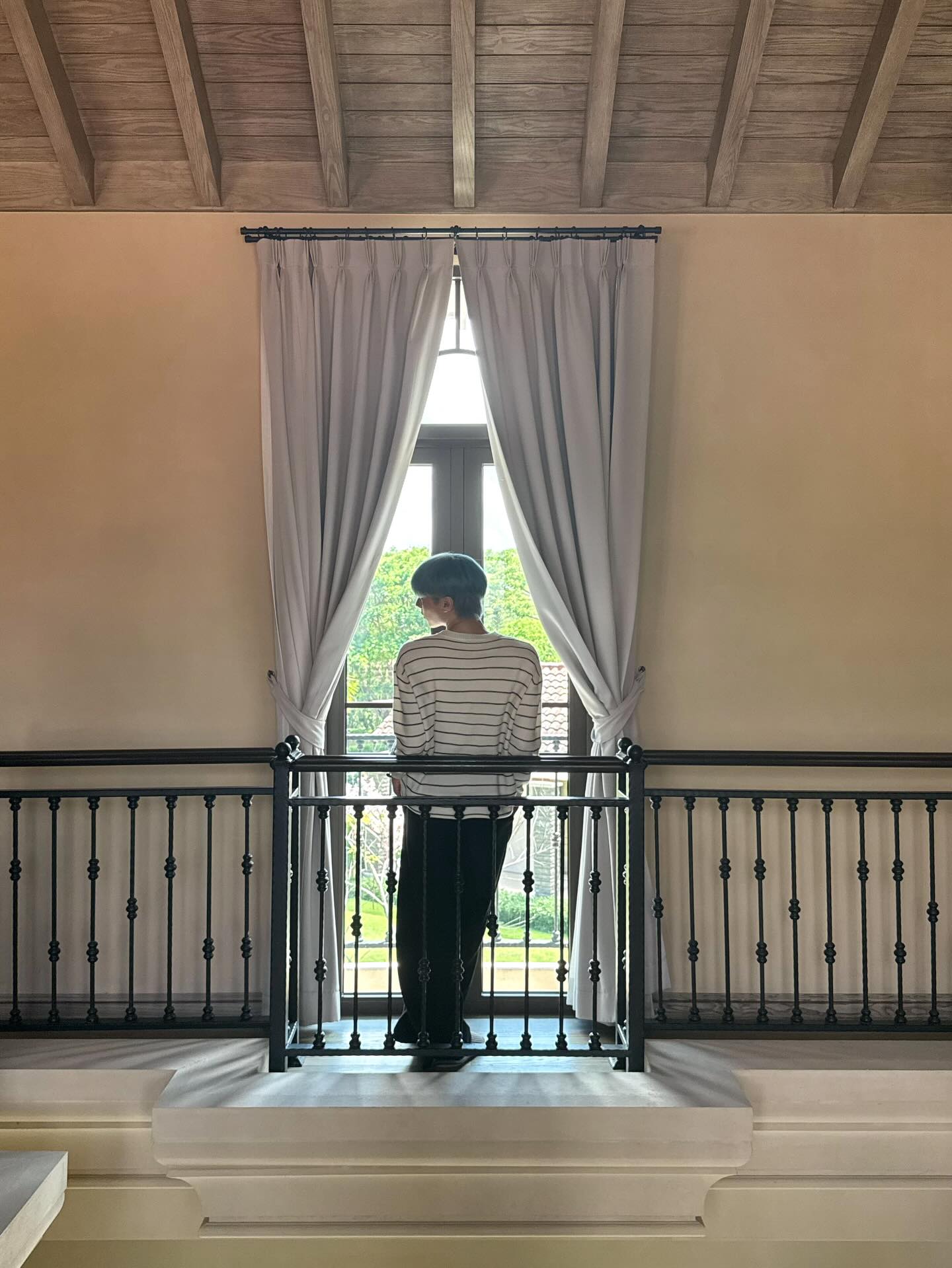 โอ๊ต - ธาราธร พุ่มโพธิงาม