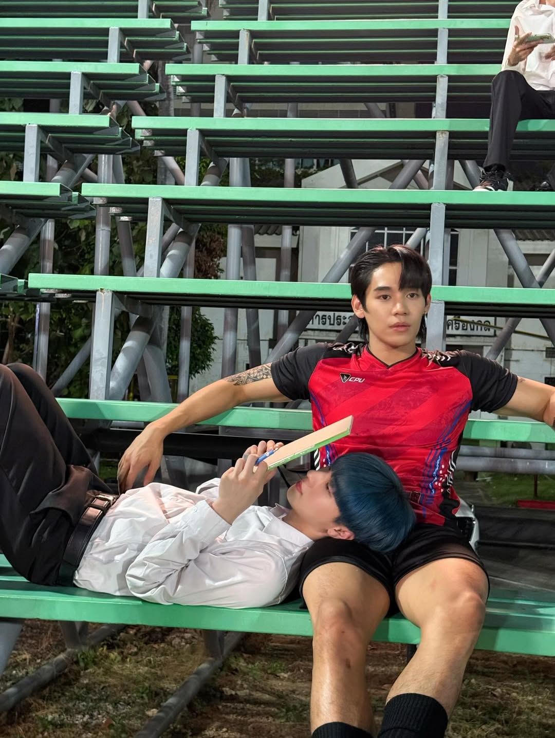 โอ๊ต - ธาราธร พุ่มโพธิงาม