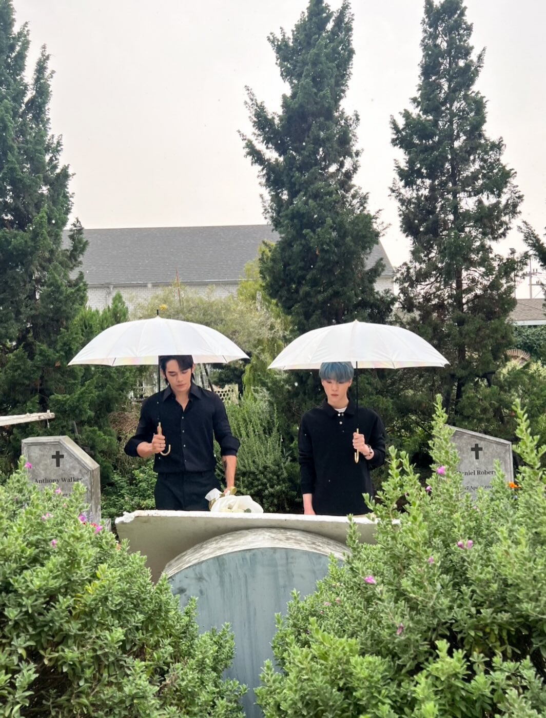 โอ๊ต - ธาราธร พุ่มโพธิงาม