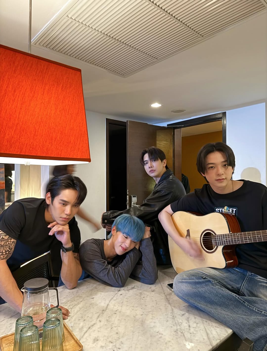 โอ๊ต - ธาราธร พุ่มโพธิงาม