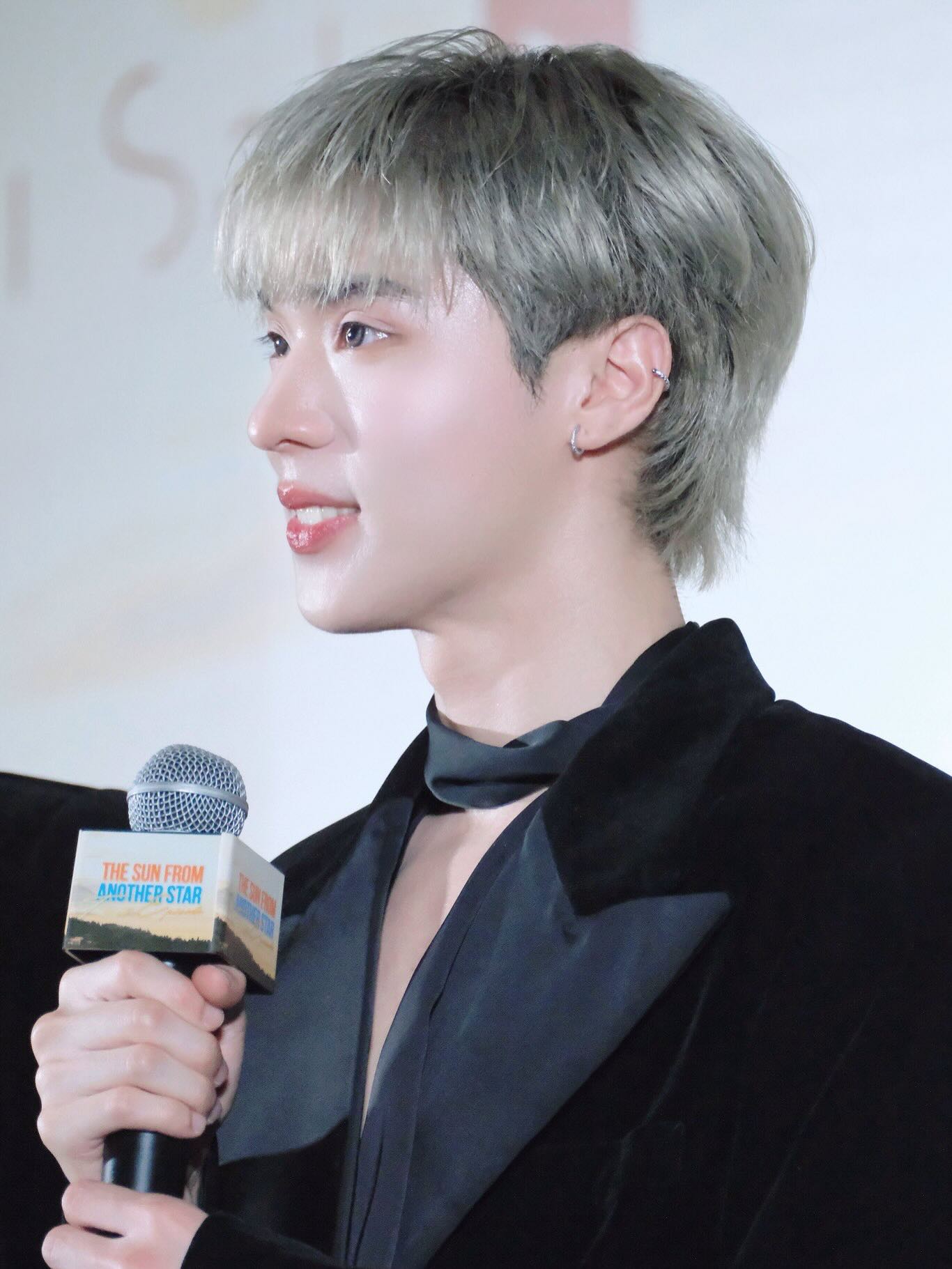 โอ๊ต - ธาราธร พุ่มโพธิงาม