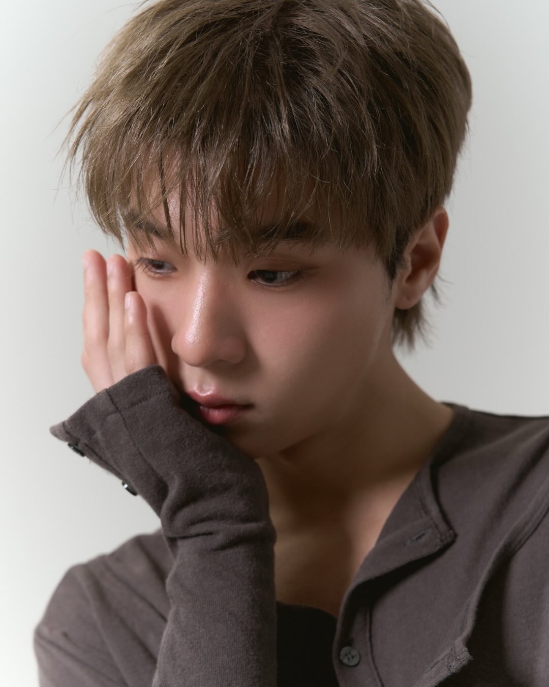 โอ๊ต - ธาราธร พุ่มโพธิงาม
