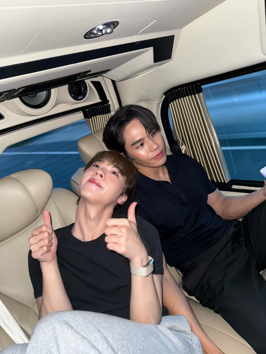 โอ๊ต - ธาราธร พุ่มโพธิงาม