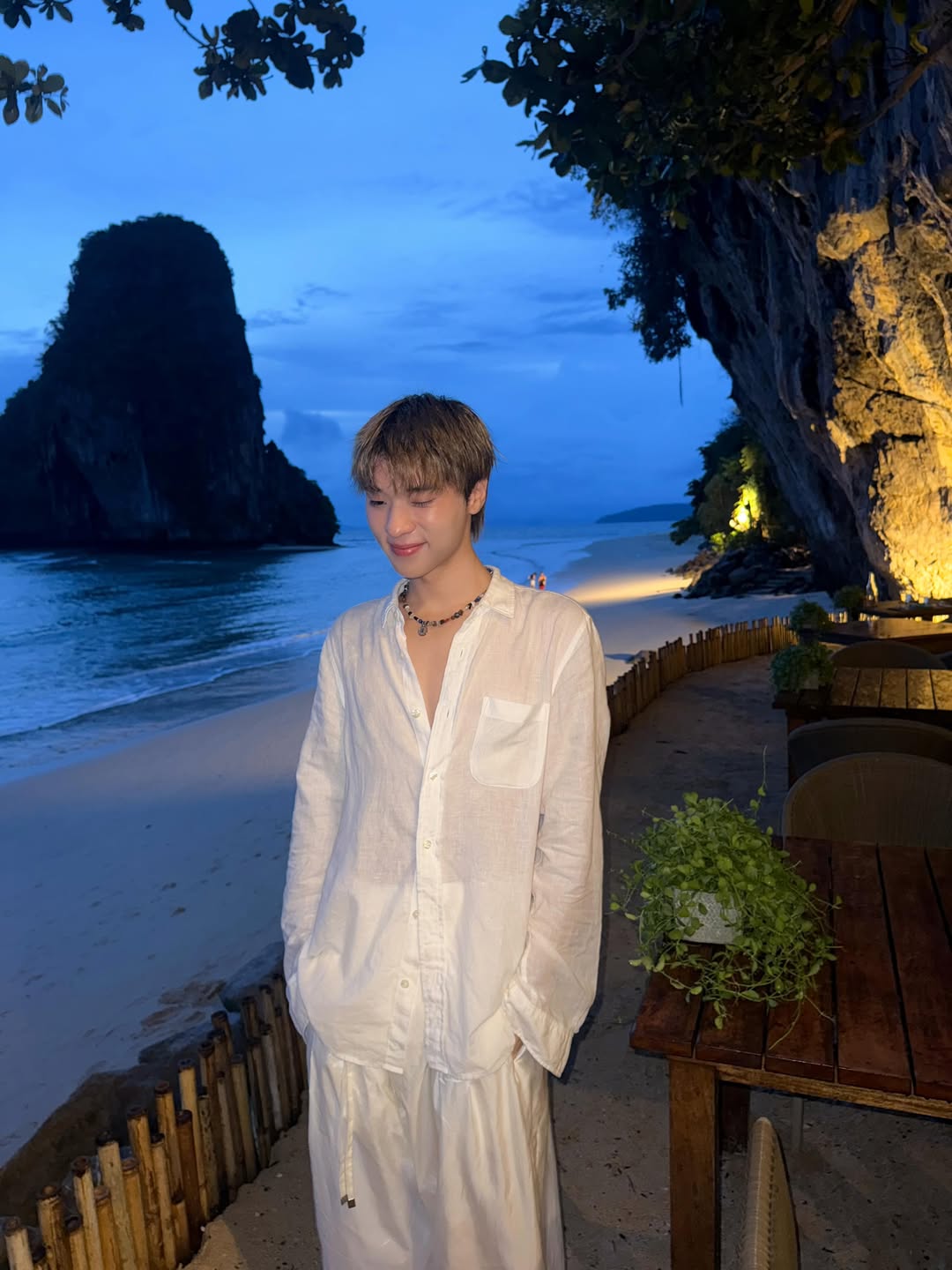 โอ๊ต - ธาราธร พุ่มโพธิงาม