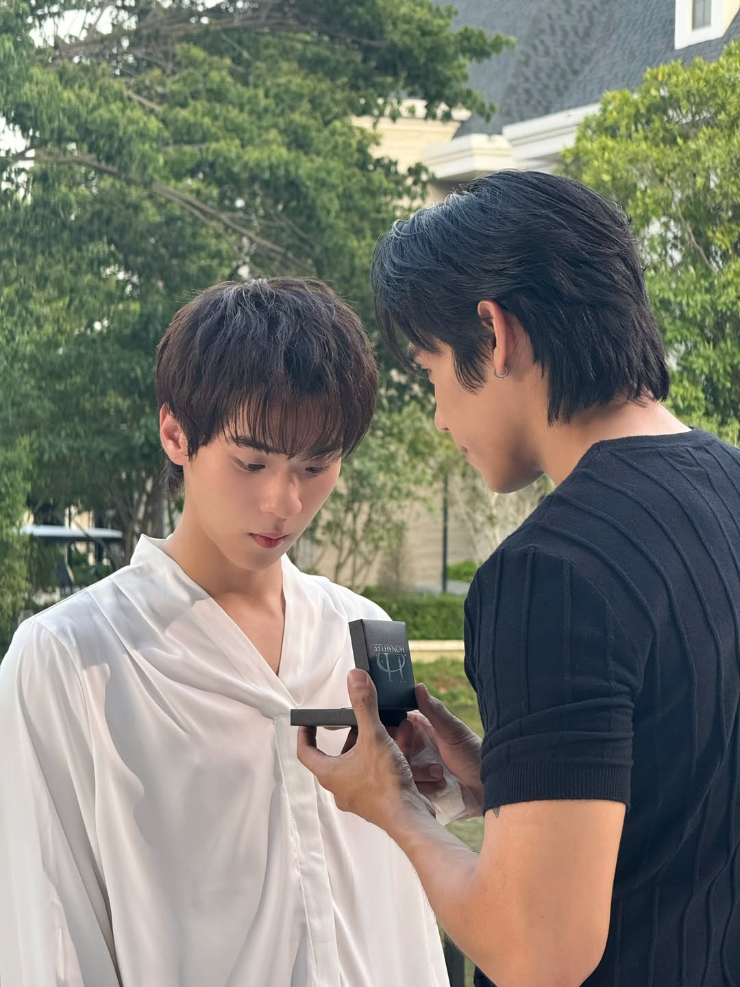 โอ๊ต - ธาราธร พุ่มโพธิงาม