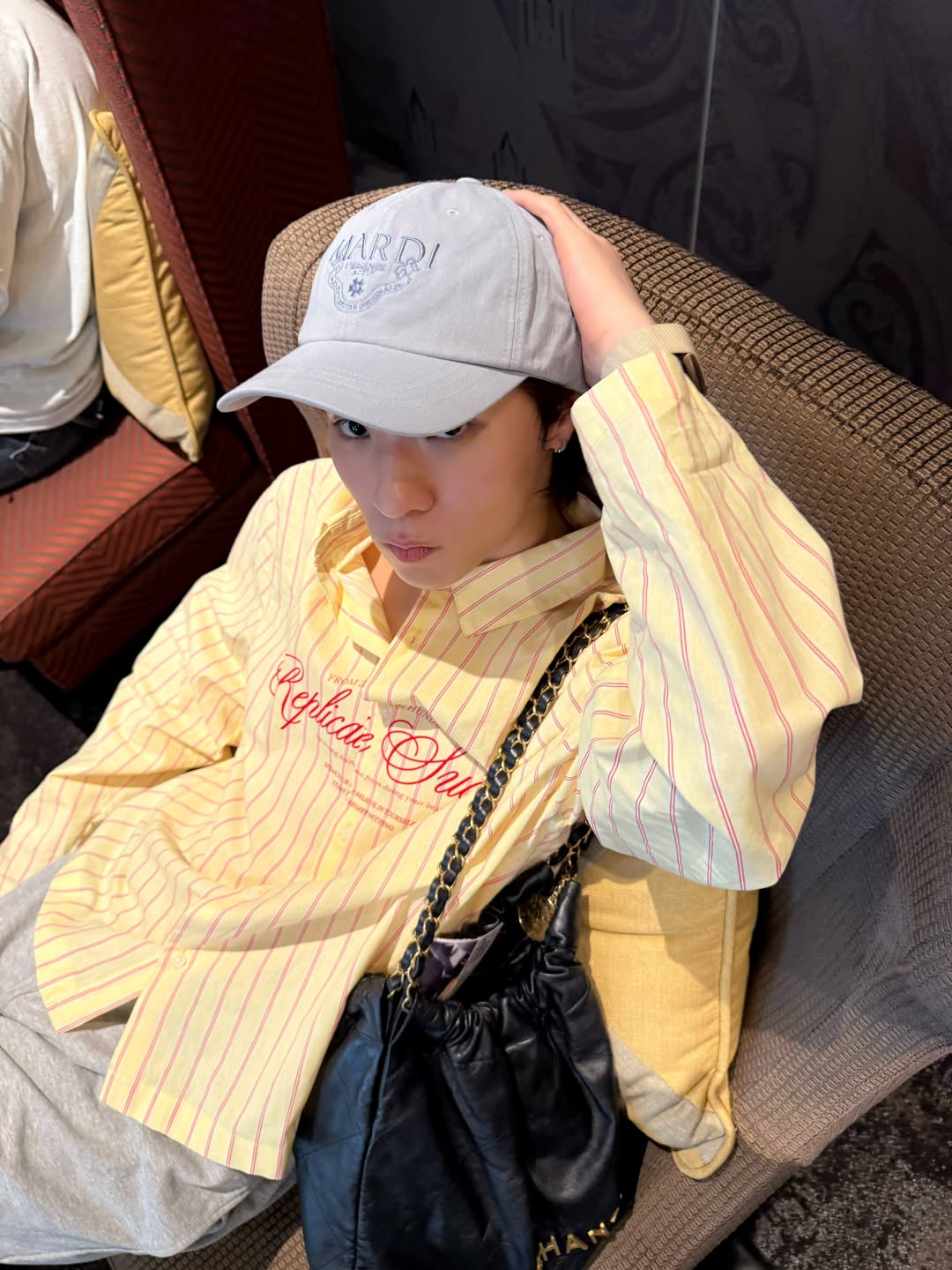 โอ๊ต - ธาราธร พุ่มโพธิงาม