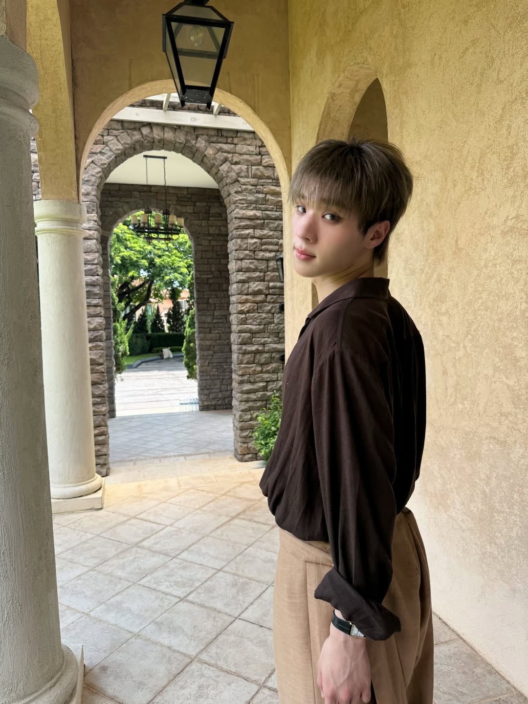 โอ๊ต - ธาราธร พุ่มโพธิงาม